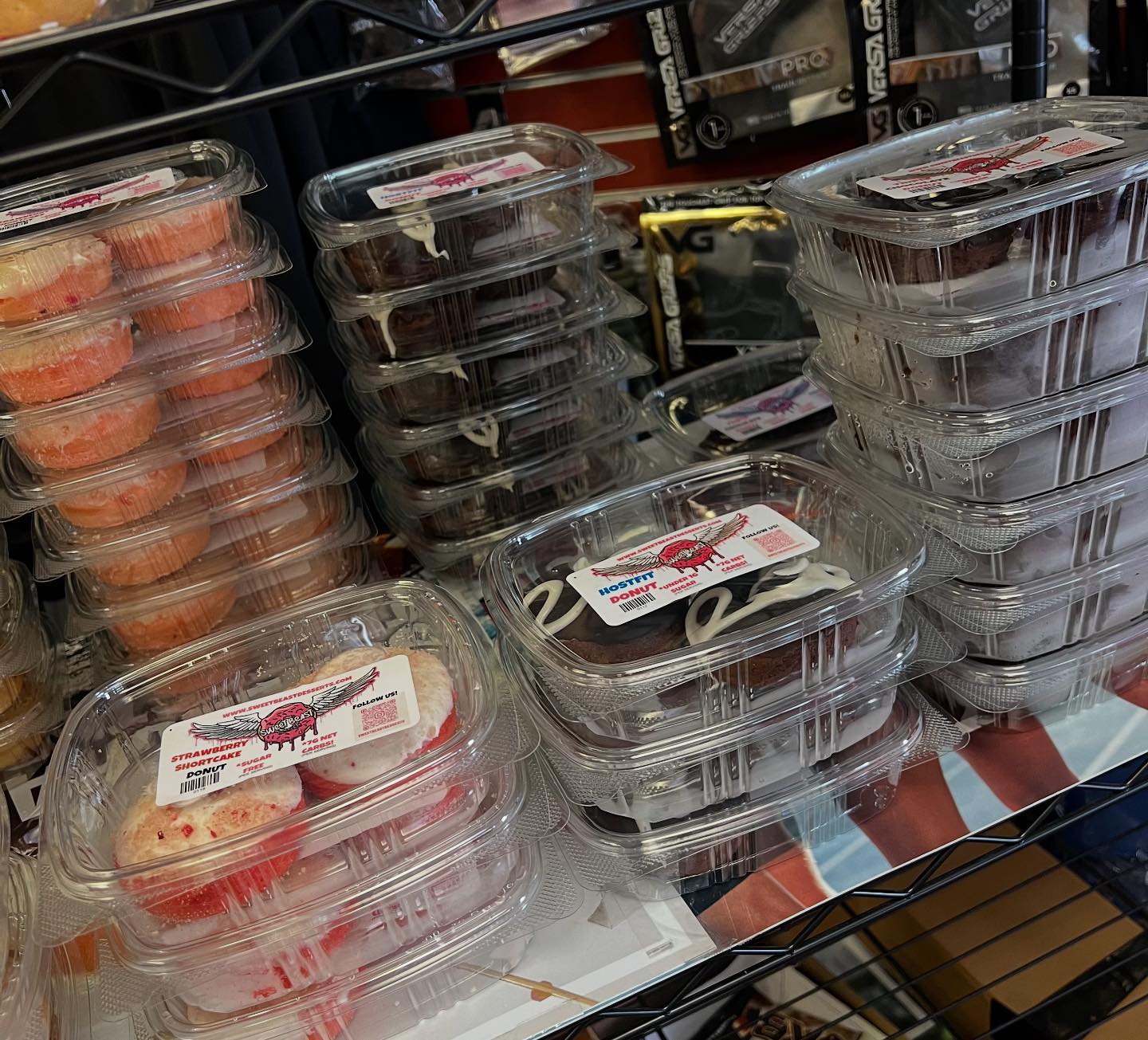 Max Muscle Nutrition - New snackums! *nom nom nom* Quest Chocolate ...