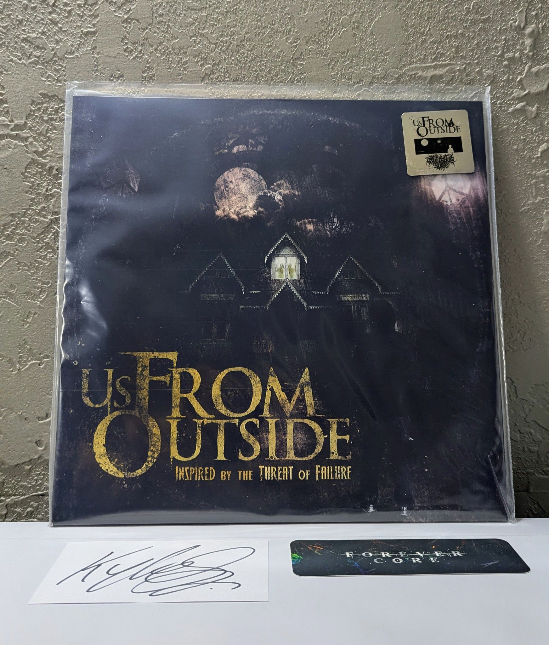 ANYONE LISTENING TO THESE ALBUMS ? ? USTROM DUTSIDE 