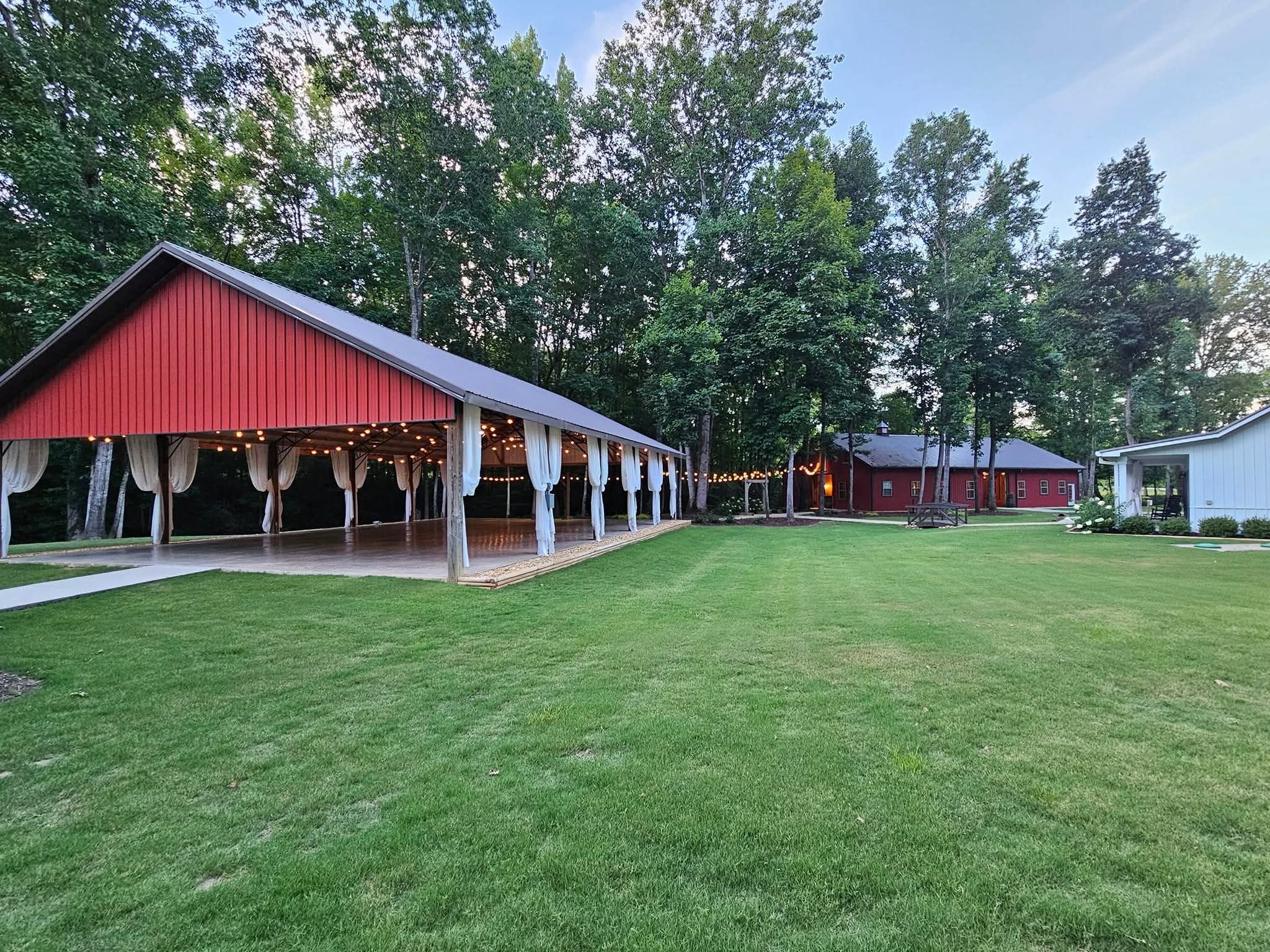 Camp Creek Weddings and Events | Killen AL
