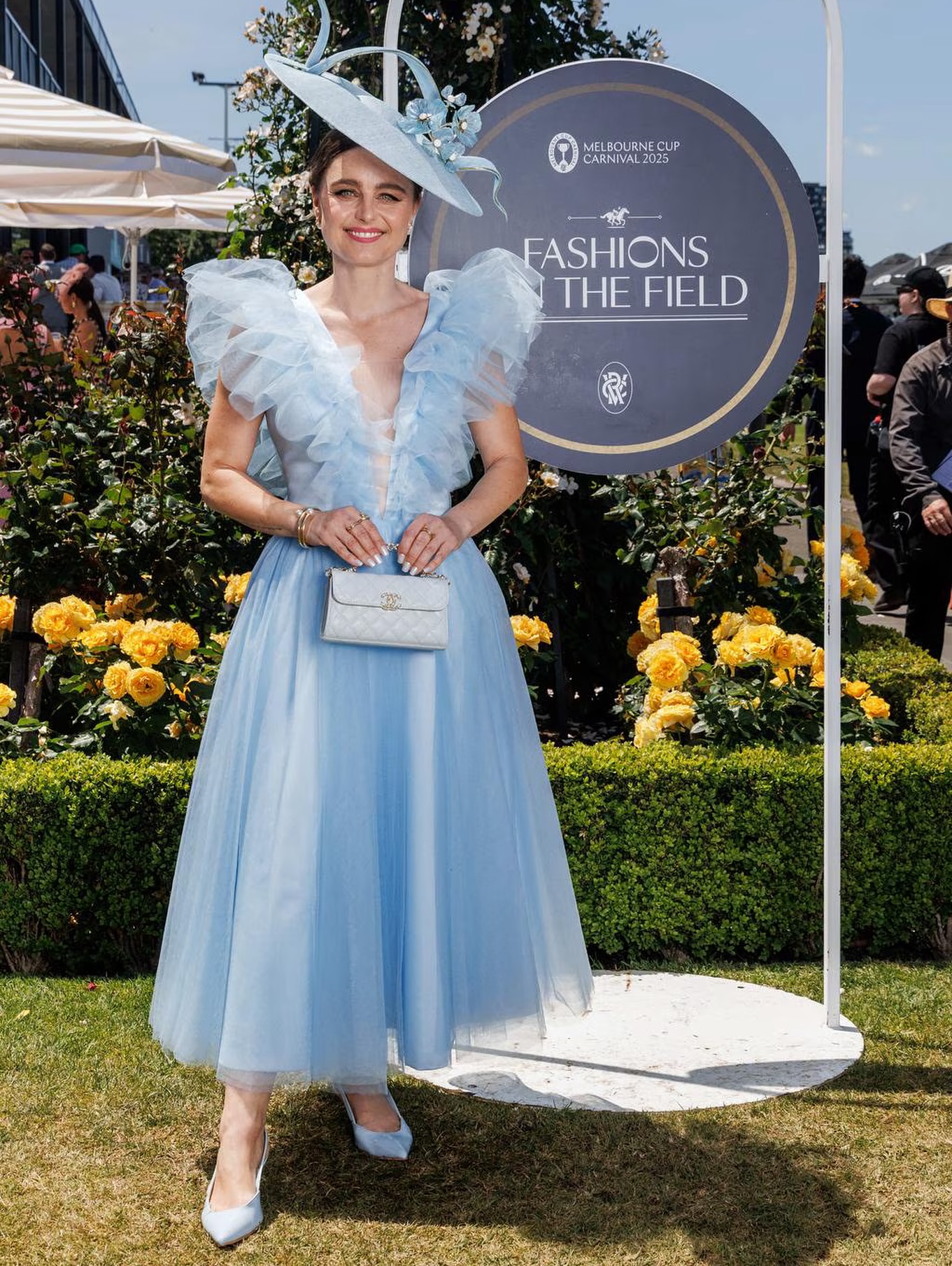 Get - Oaks Day 2025 at the FOTF lawn - Pretty Pastels 🩵🩵🩵 Soft blue ...