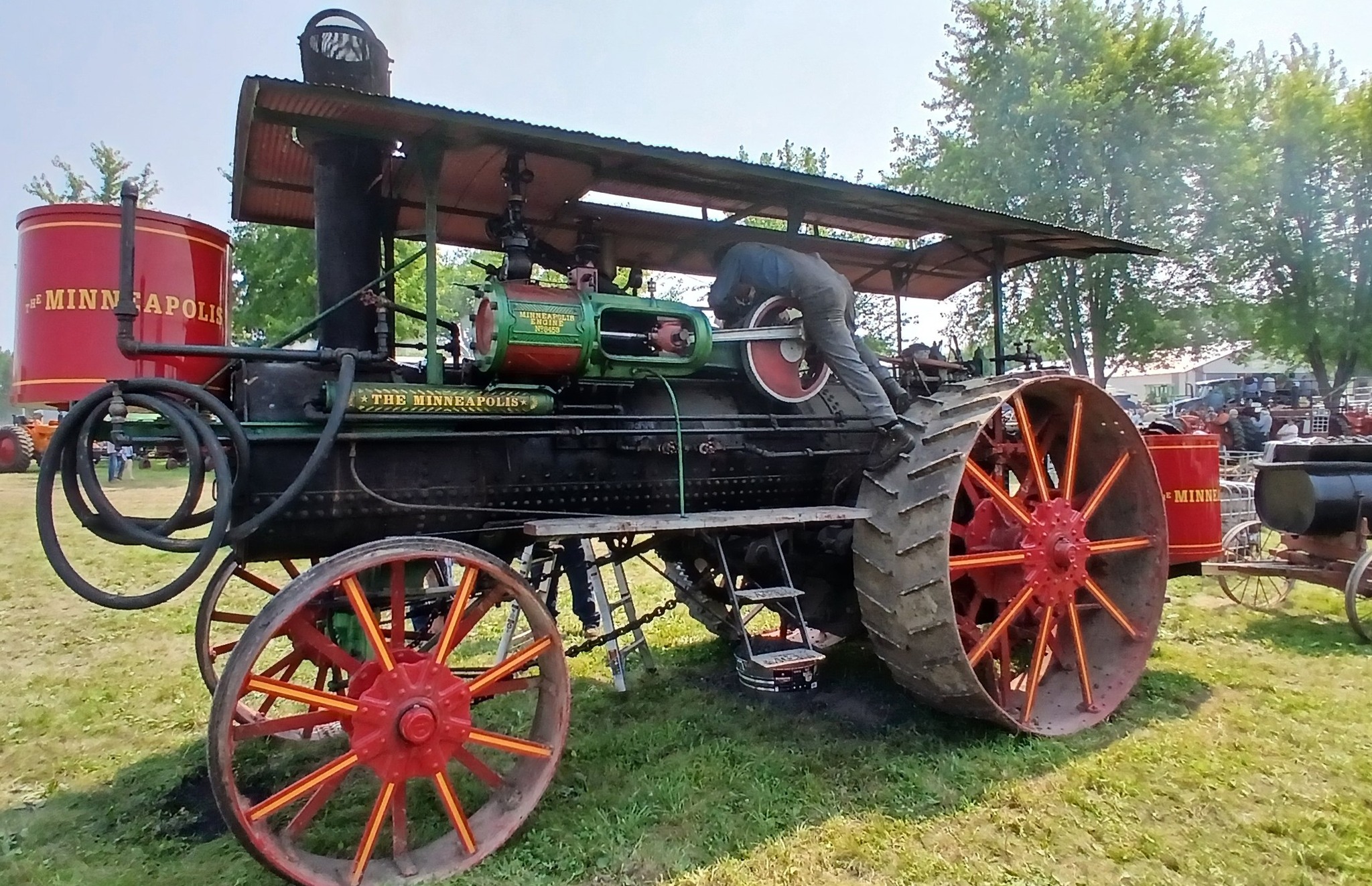 3*ス Dodge County Antique Power Show features historic tractors and