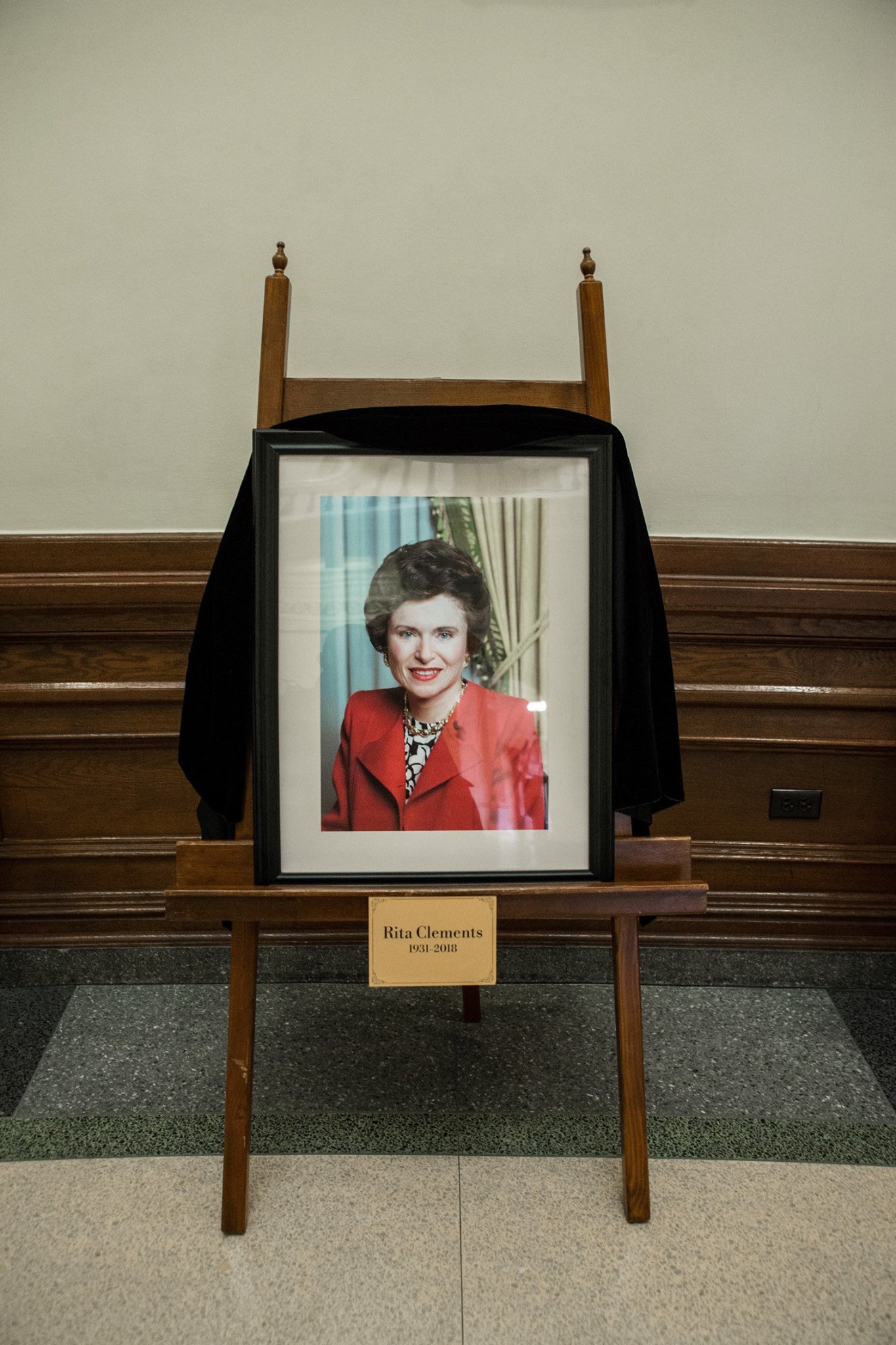 In the Capitol Rotunda,... - Texas First Lady Cecilia Abbott