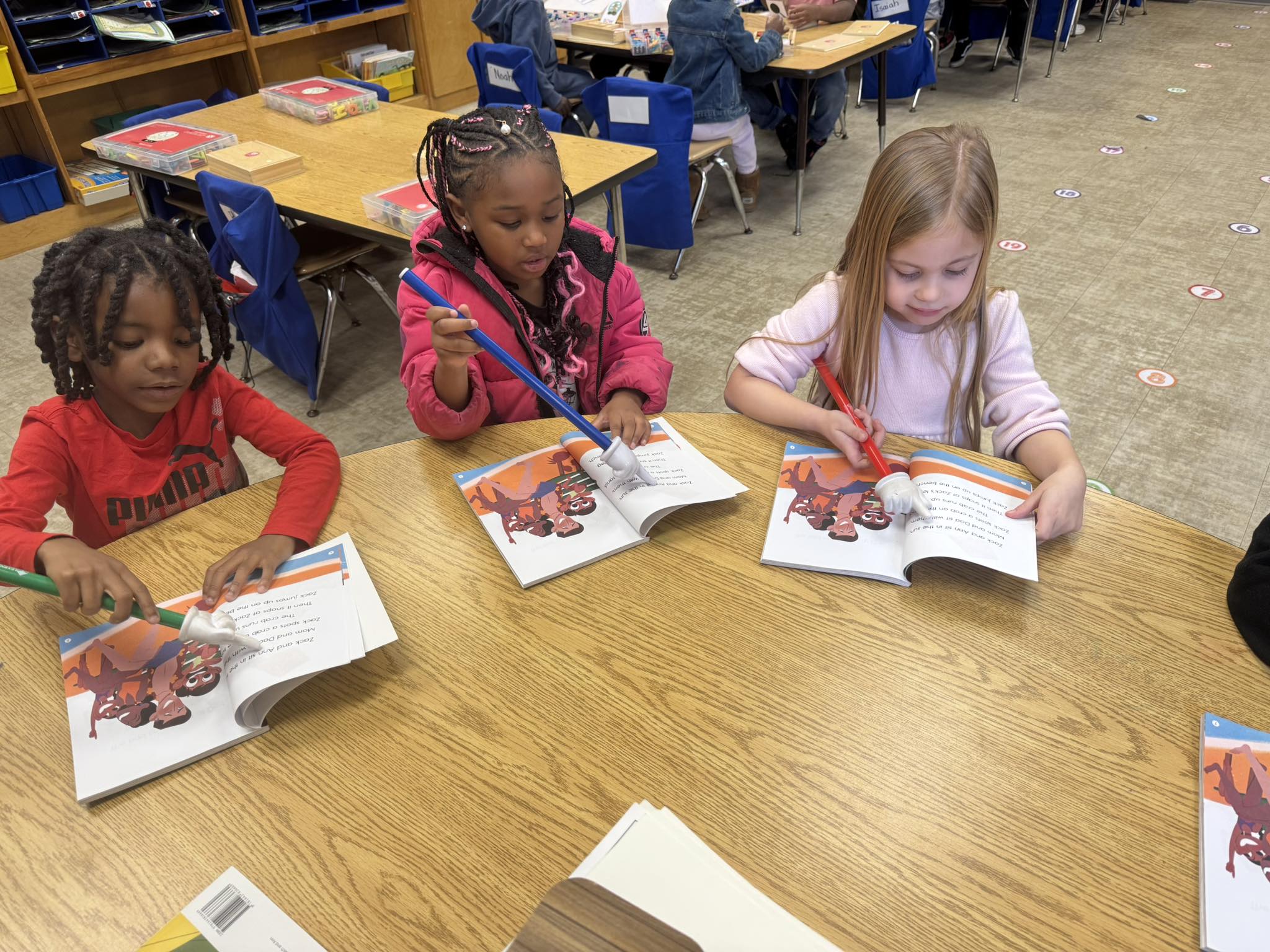 Kelly - Mrs. Holloway’s class reading chapter books with their Mickey ...