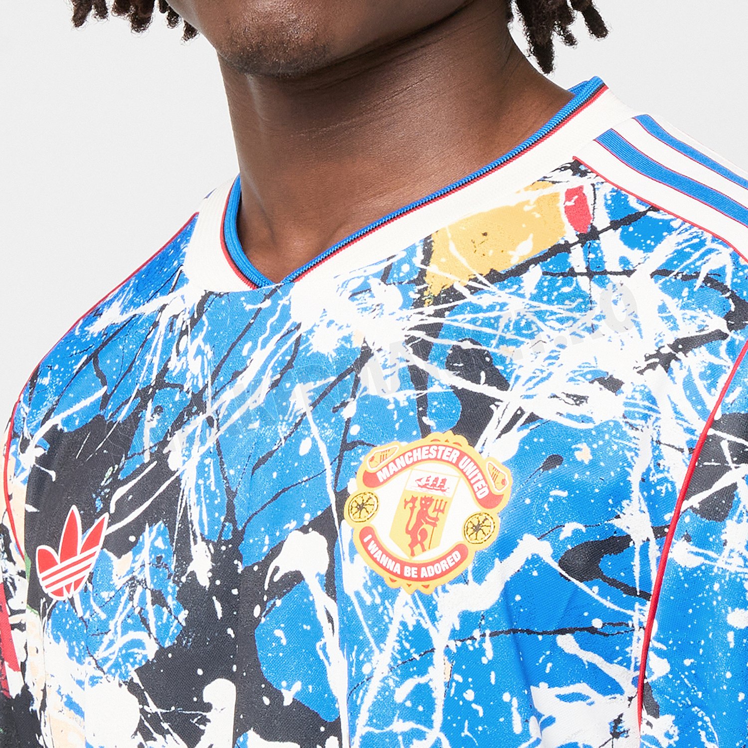 Leaked retailer images have revealed an upcoming Manchester United