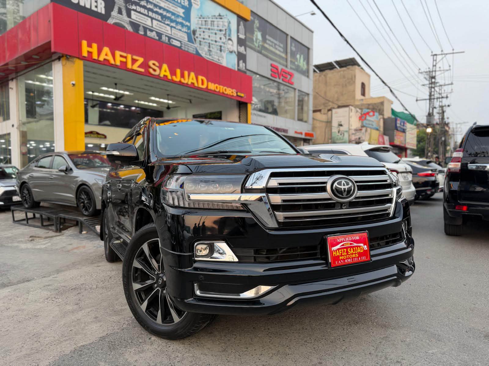 Toyota Land Cruiser ZX (60-Anniversary) Full House 1st Hand Total