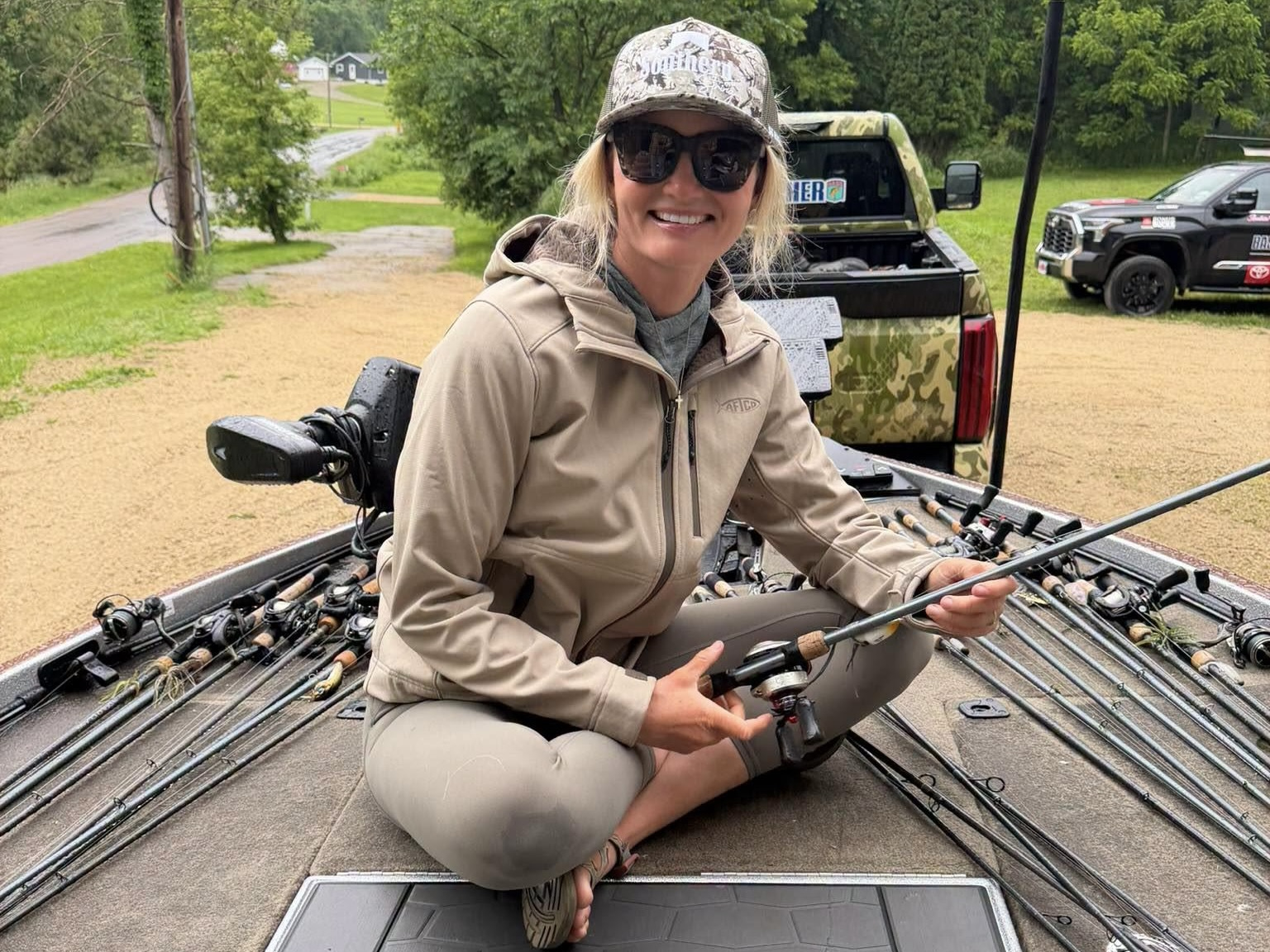 diana fishing pole SHIMANO DIALUNA ROD SERIES – Yeehaa The Black Diamond series features 2 sizes Diana Reed Hubbard says Super
