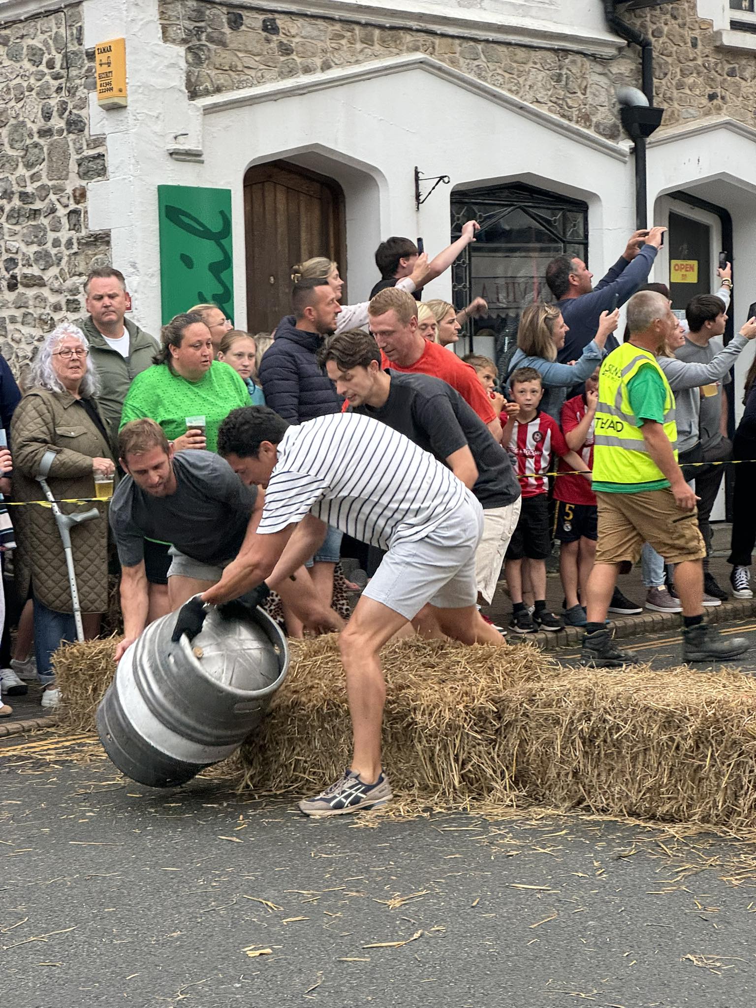 The barrel rolling is the best... - 5 Belmont Terrace | Facebook