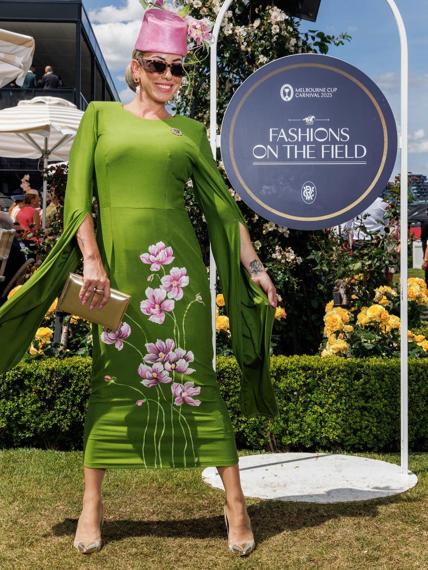 Get - Oaks Day 2025 at the FOTF lawn - Colour Burst 💚🩷💚 @tinacahill83 ...