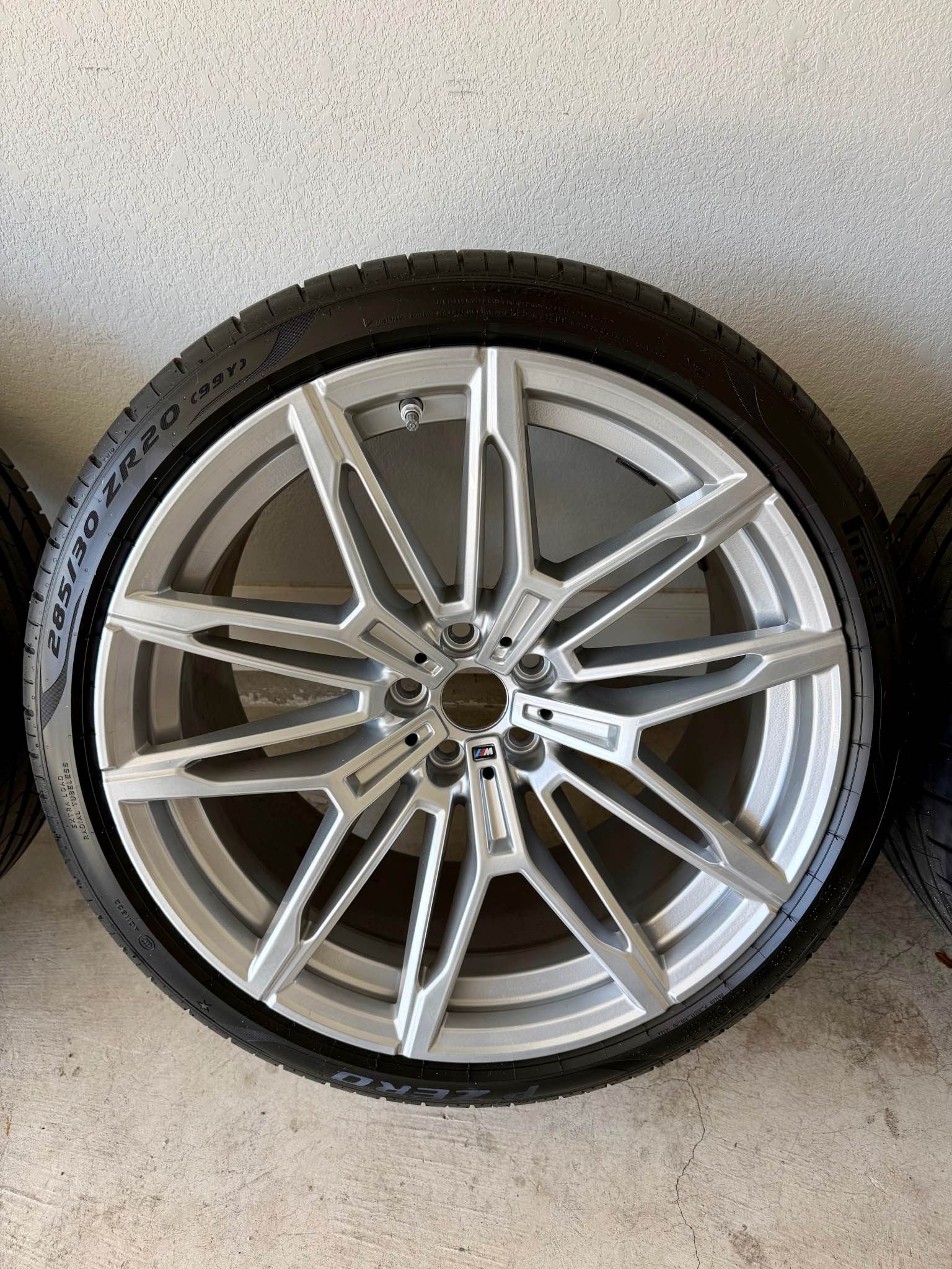 BMW 930M Wheels (w/Tires and TPMS) - Car Wheels, Tires & Parts ...