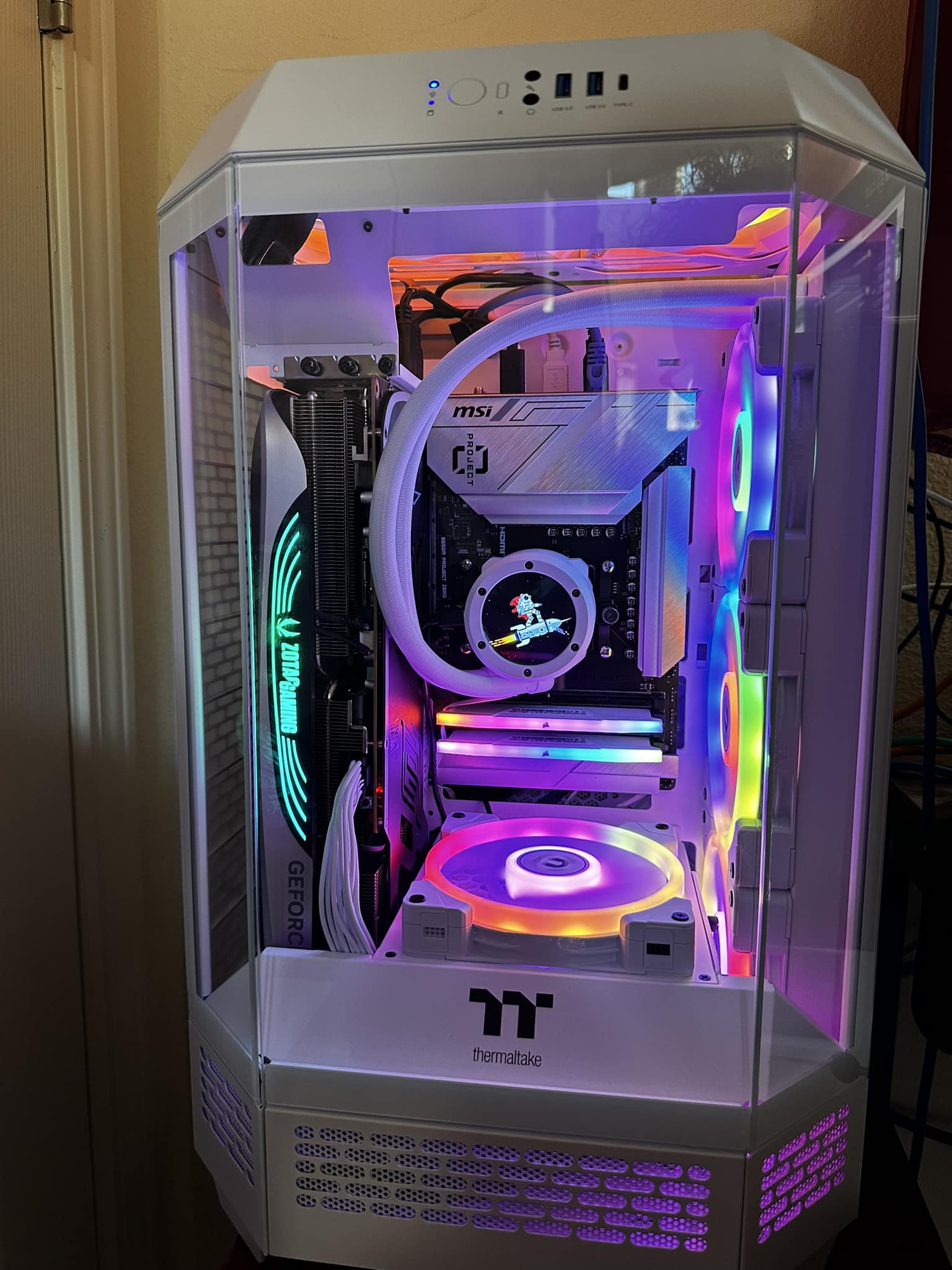 Thermaltake Tower 300 build with Ryzen 7 7800X3D and RTX 4090