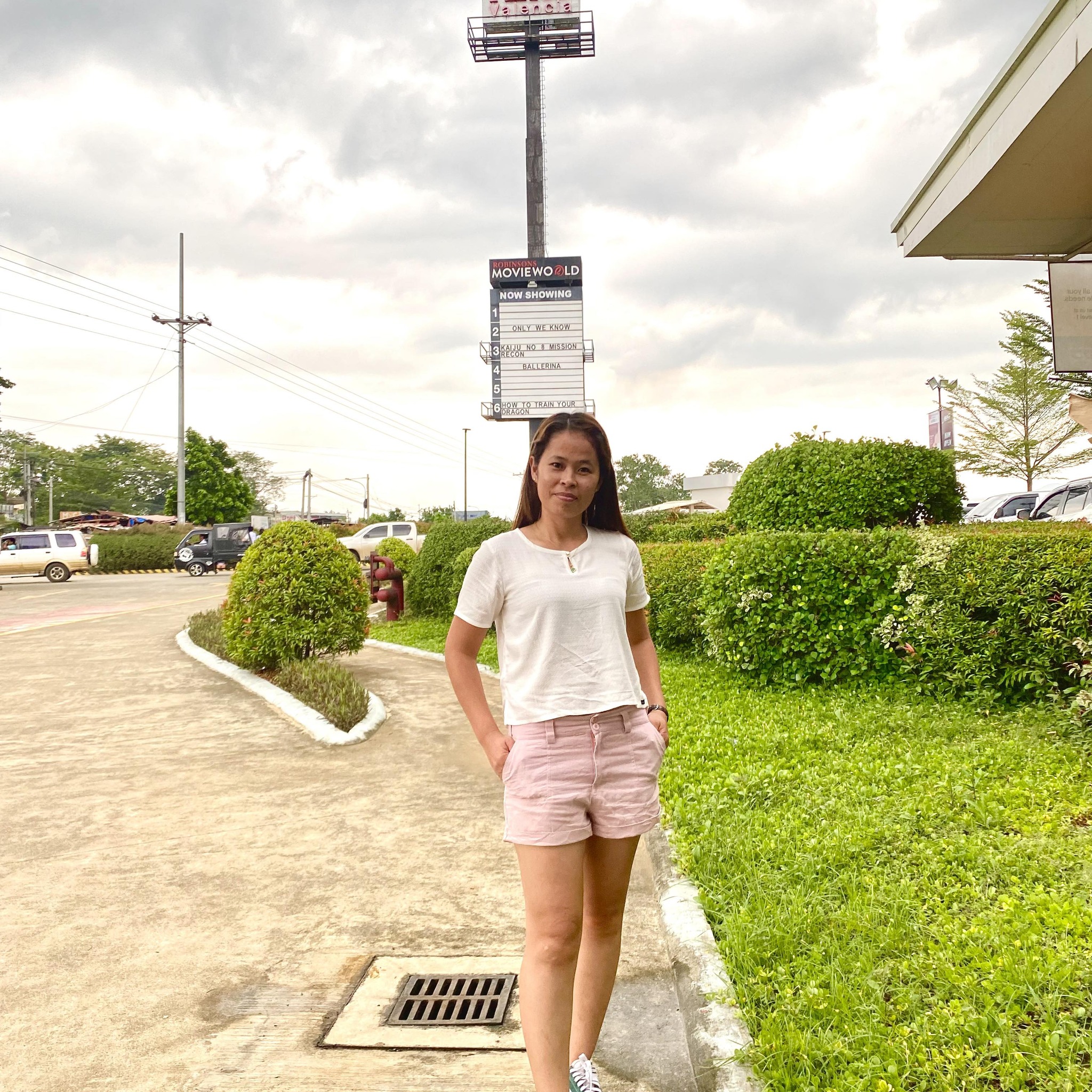 Wa naman ni sya na mao uy 😂way salig sa kompanya 🙄 # ...