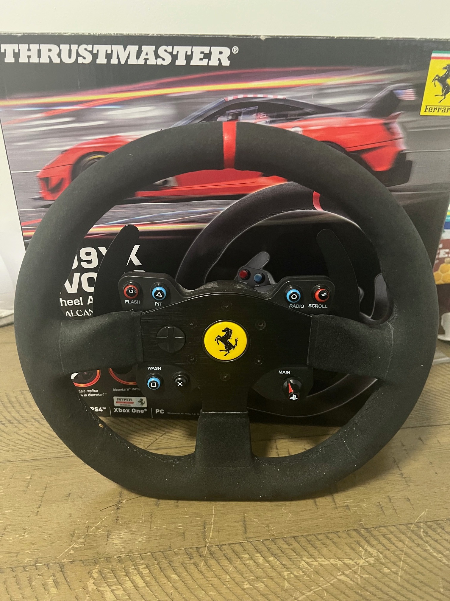 Thrustmaster Ferrari 599xx evo wheel add-on