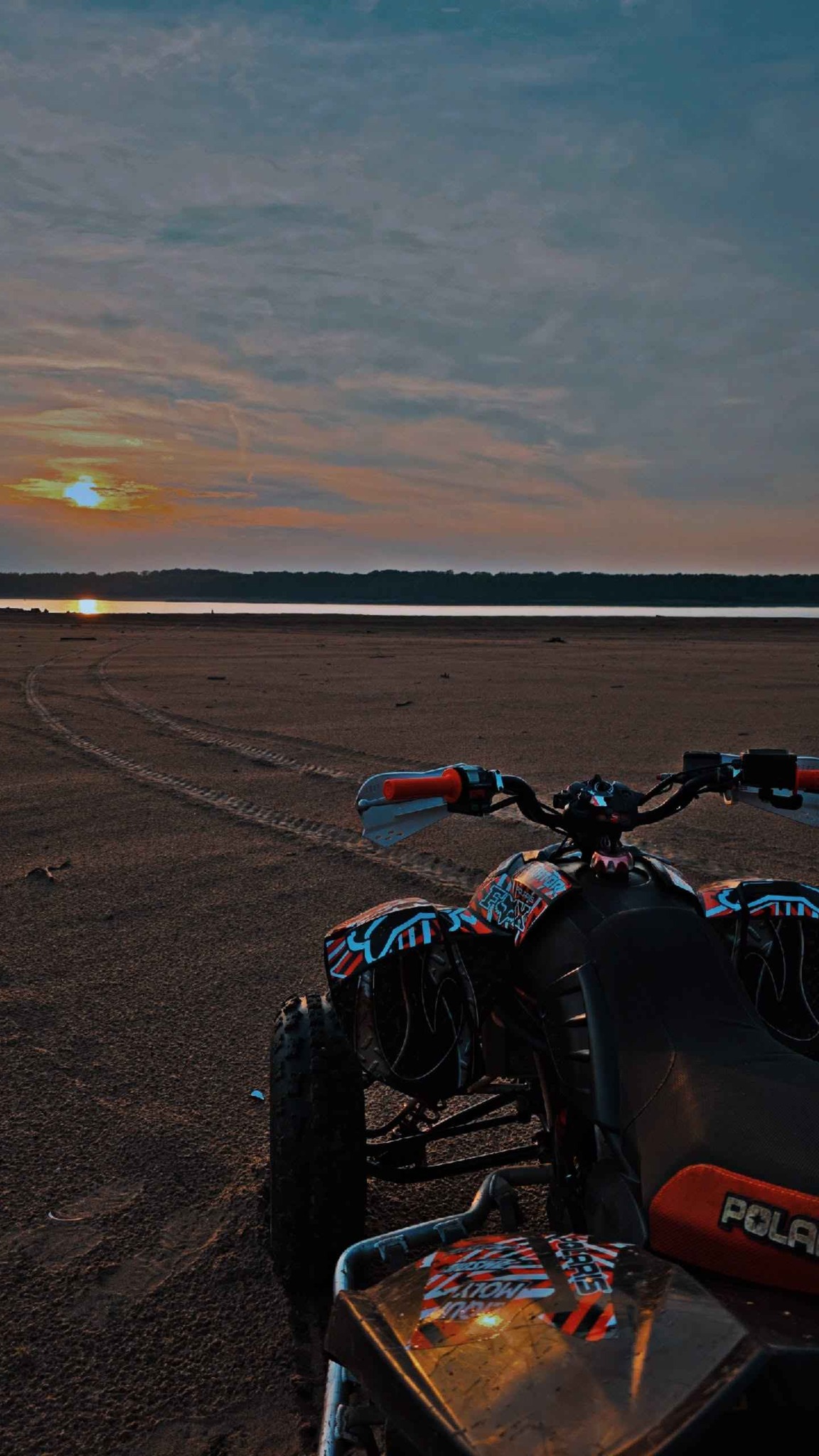 2005 Polaris Predator 500 Wallpaper For Iphone