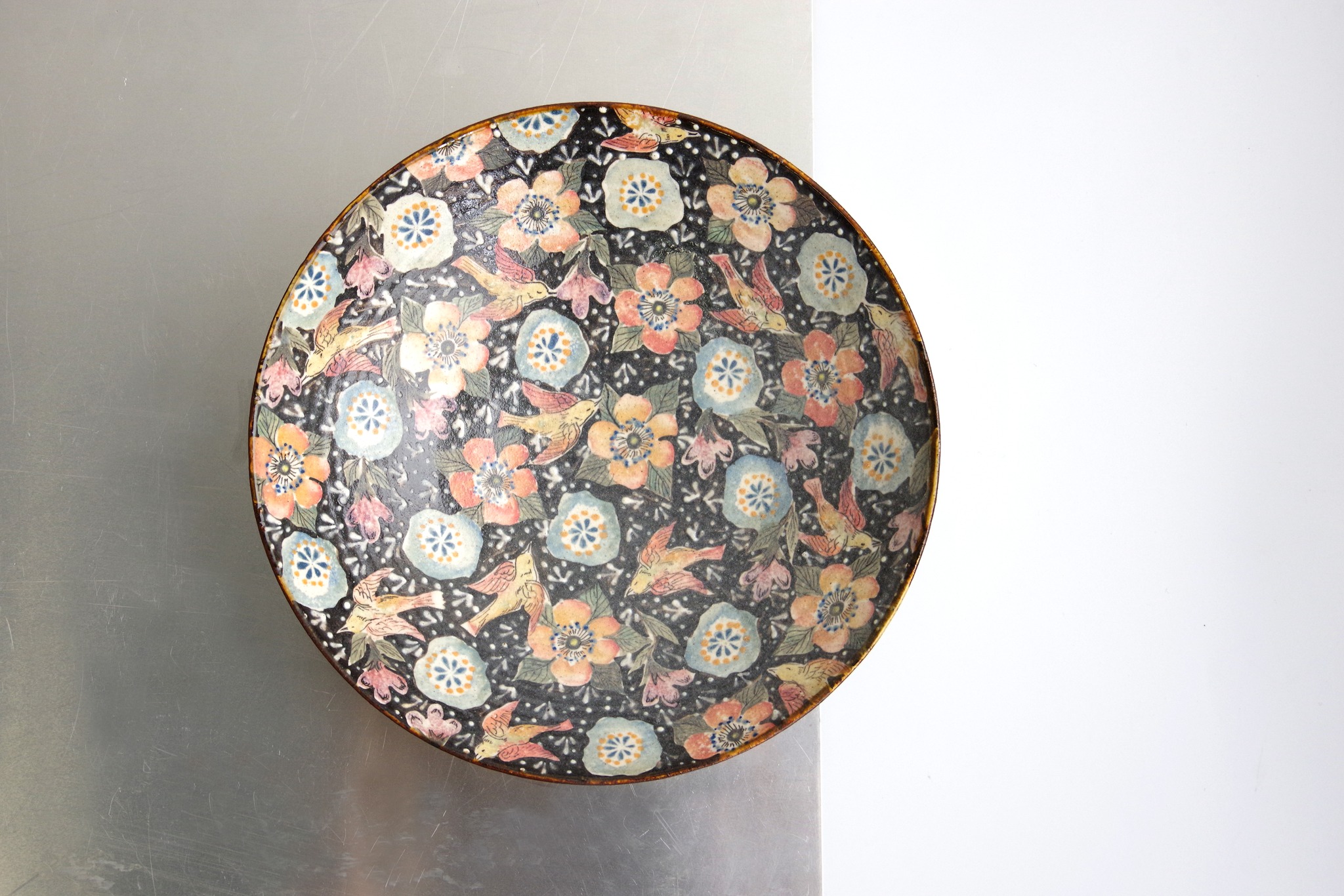 岡部耕太郎作陶展 鉢カバーのご紹介(^^♪ サボテンが植えられた
