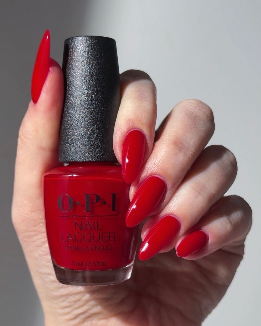 OPI - Deck your digits in 18K gold this holiday season with Gwen