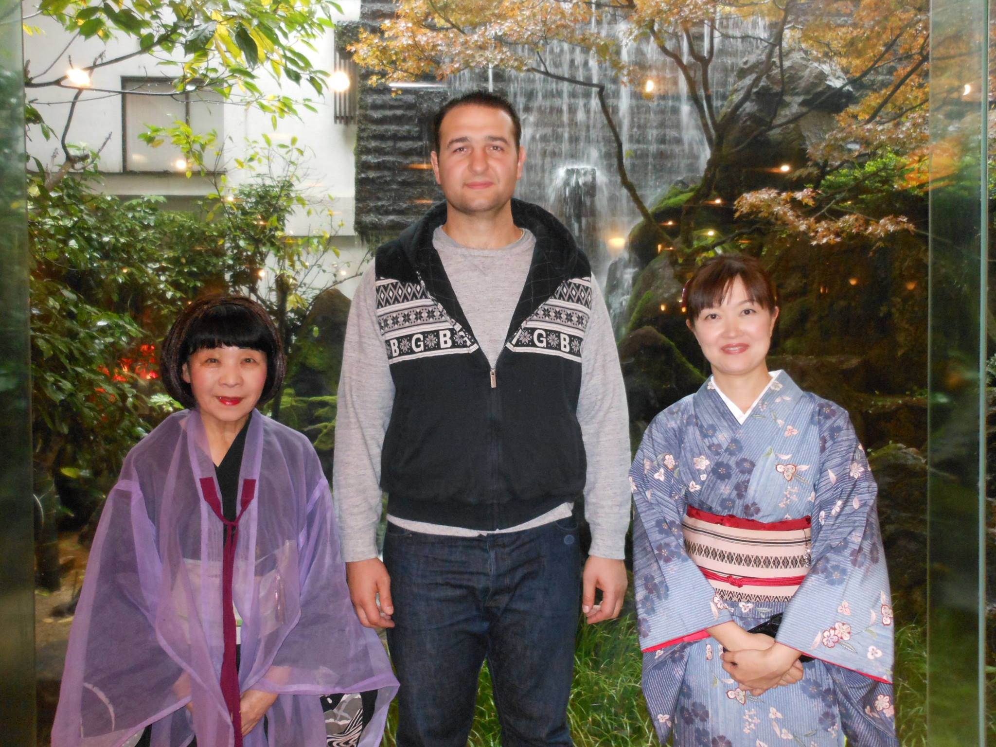 鳴戸部屋 お かみさん