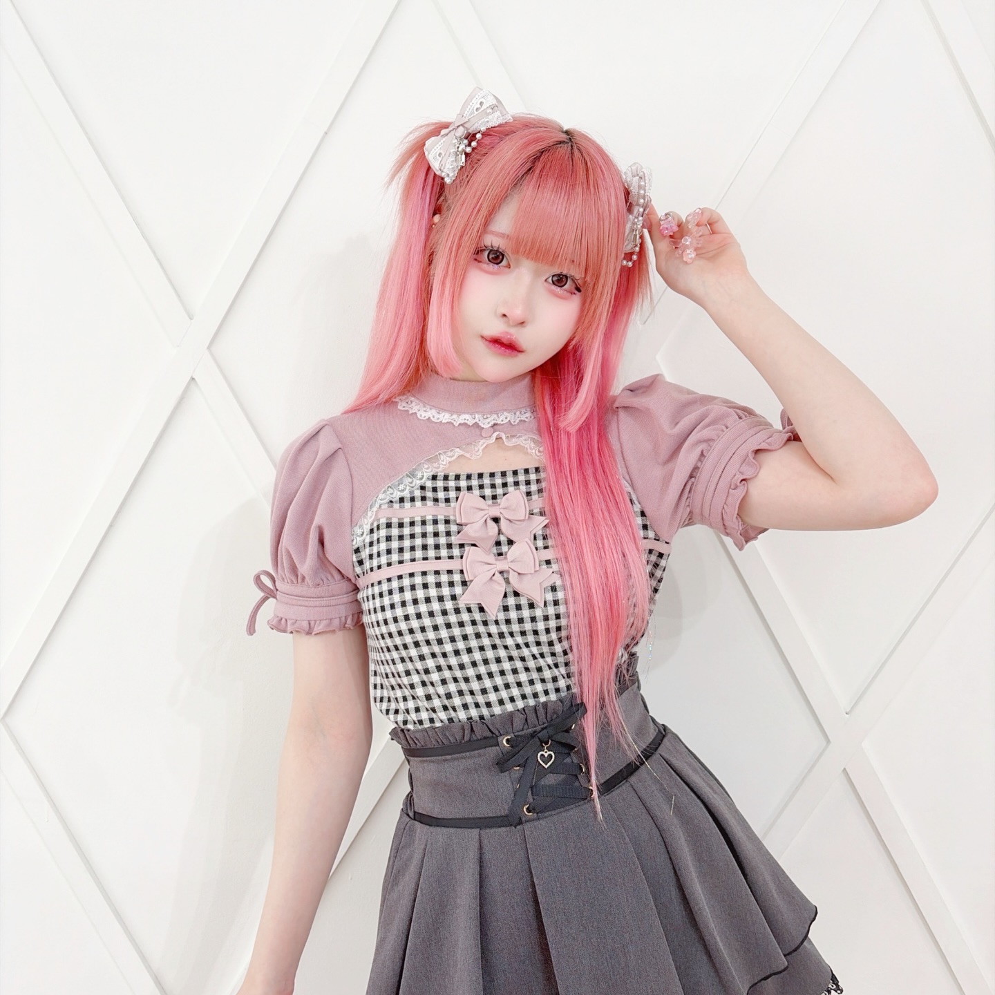 🎀𝐂𝐨𝐦𝐢𝐧𝐠 𝐒𝐨𝐨𝐧🎀 ✔︎胸開きギンガムチェックリボンテレコ