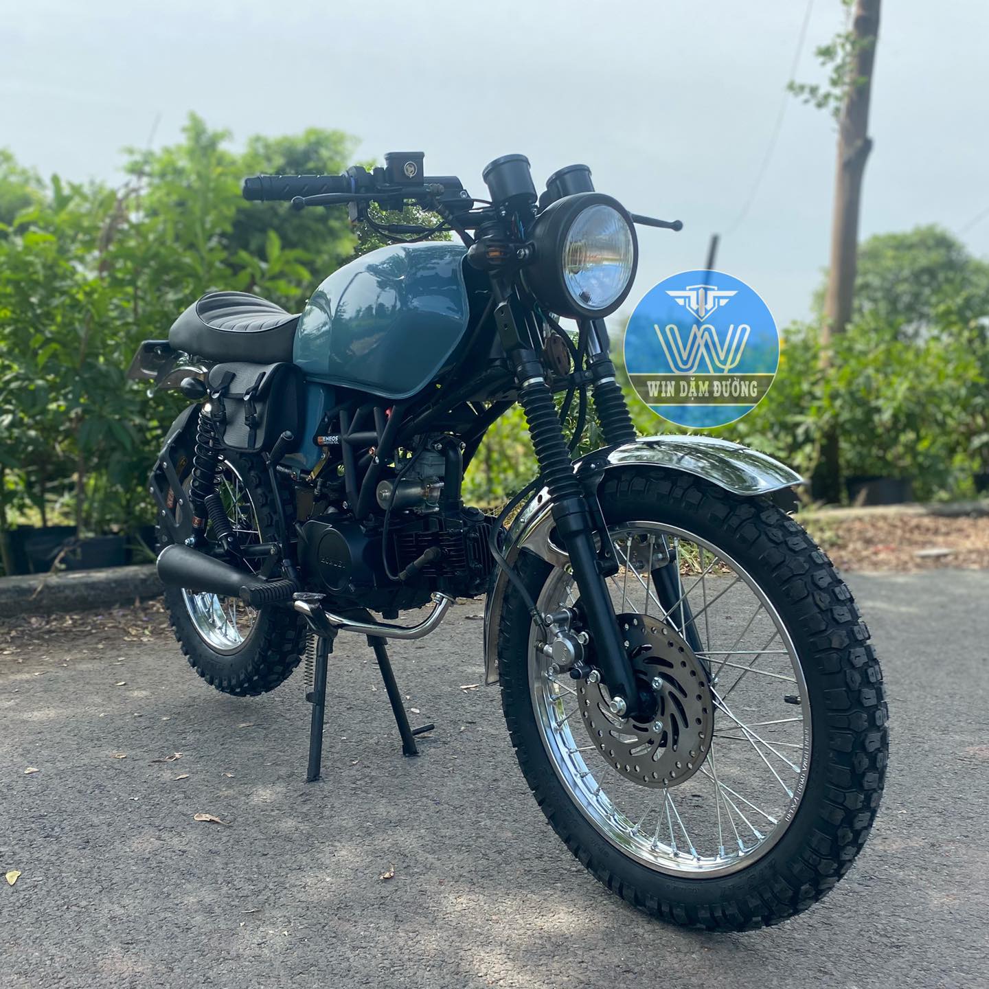 Win Cafe Racer 348