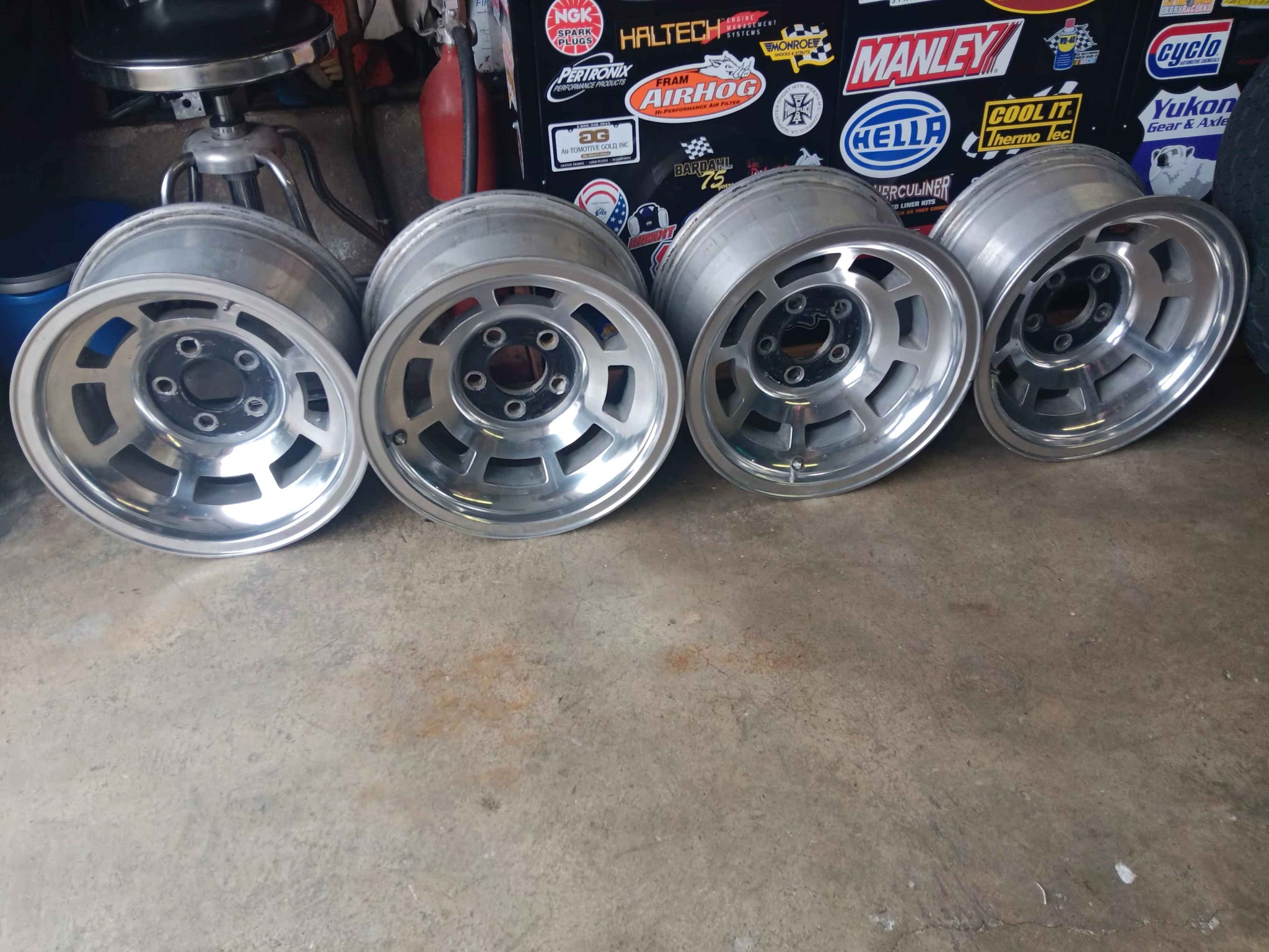 1976 to1982 factory corvette aluminum rally rims beautiful condition ...