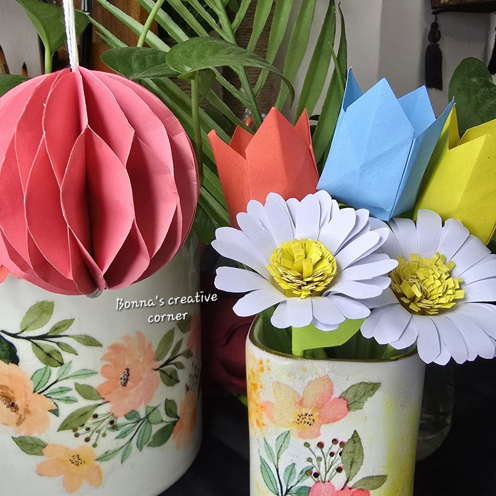 Easy paper cutting crafts ️ ️ #viralreels #papercraft #papercut #reels ...