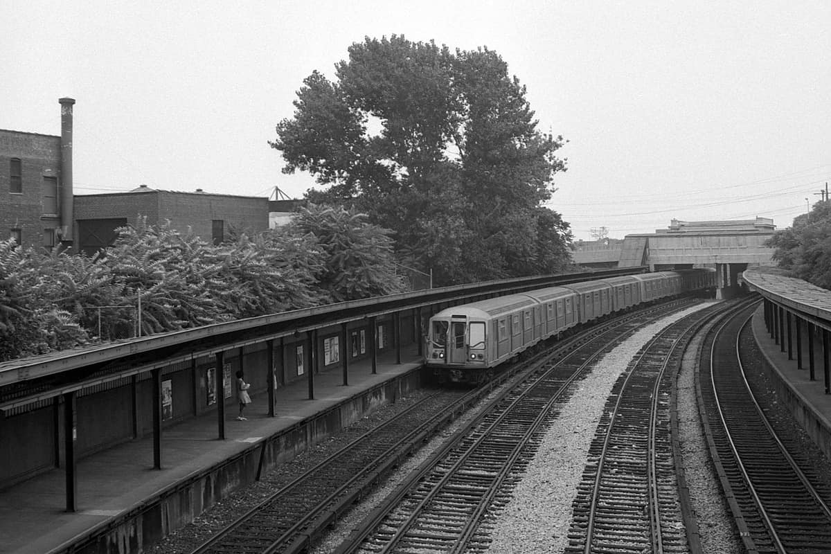 ONLY CLASSIC NYCTA SUBWAYS BUSES/LIRR/METRO NORTH and PATH and Moments ...