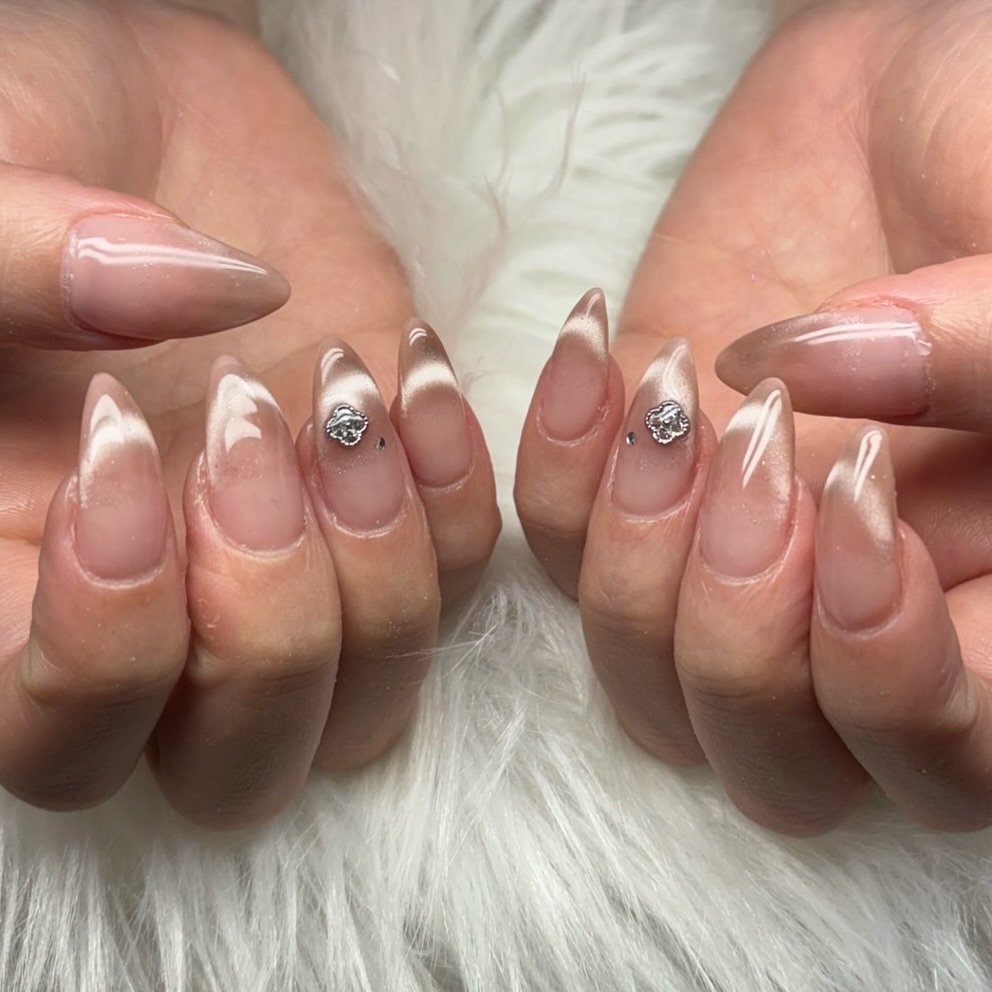 ✦·.⋆ eightist #nailsalon at Shinjuku Kabukicho ⋆.·✦ mingo_