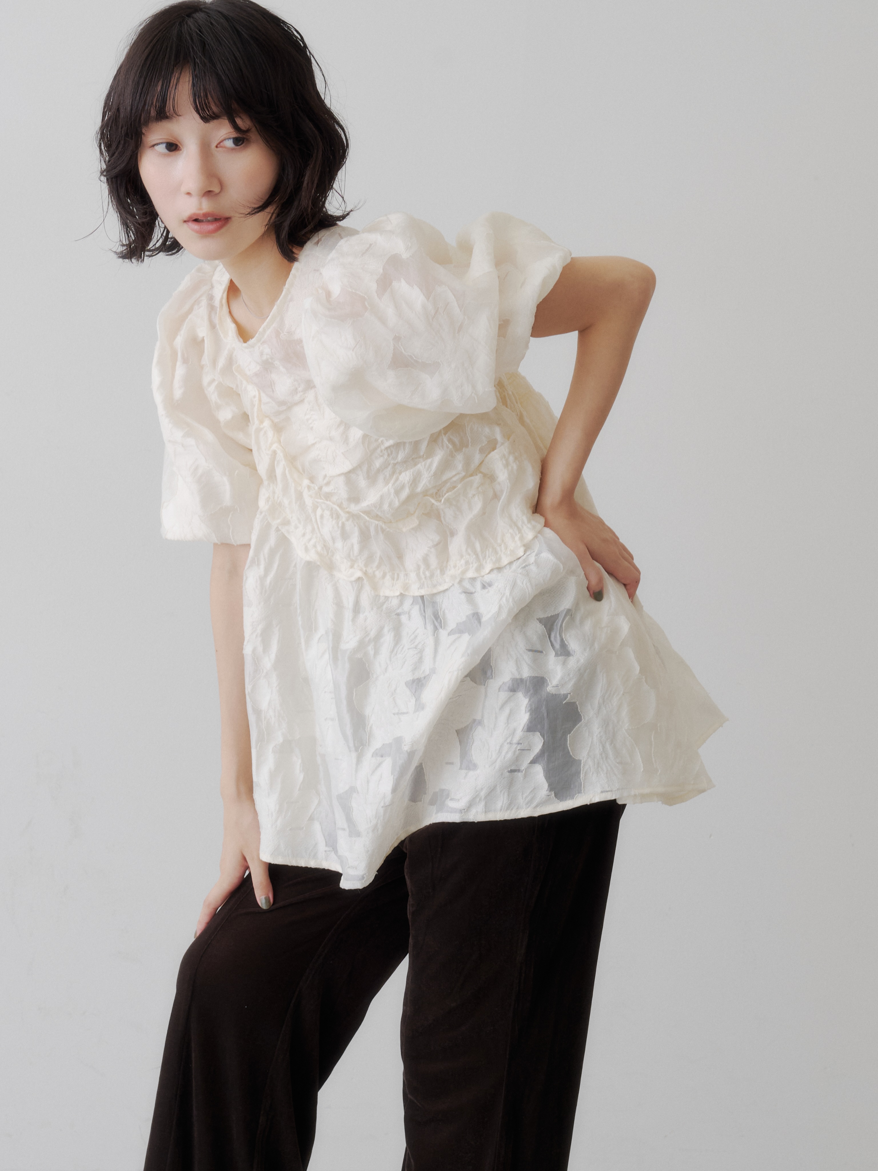 pick up item】 フリルサッシュチュニック ¥8,250 color: ivory 