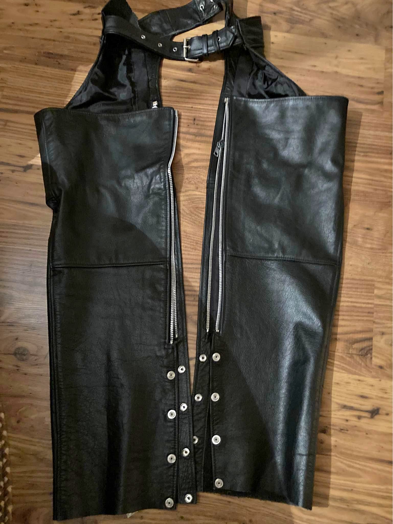 Leather motorcycle chaps, LARGE, approx a 34-36 inch waist all but new ...
