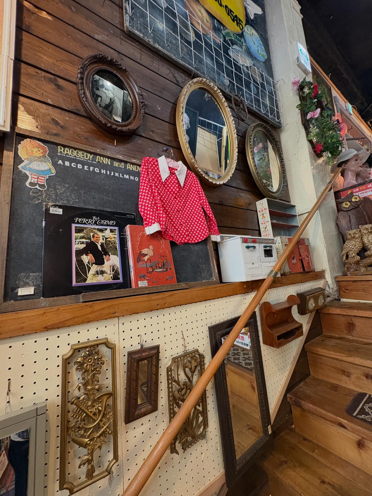 Chicago Antiques on route 58 | Ginowan-shi Okinawa