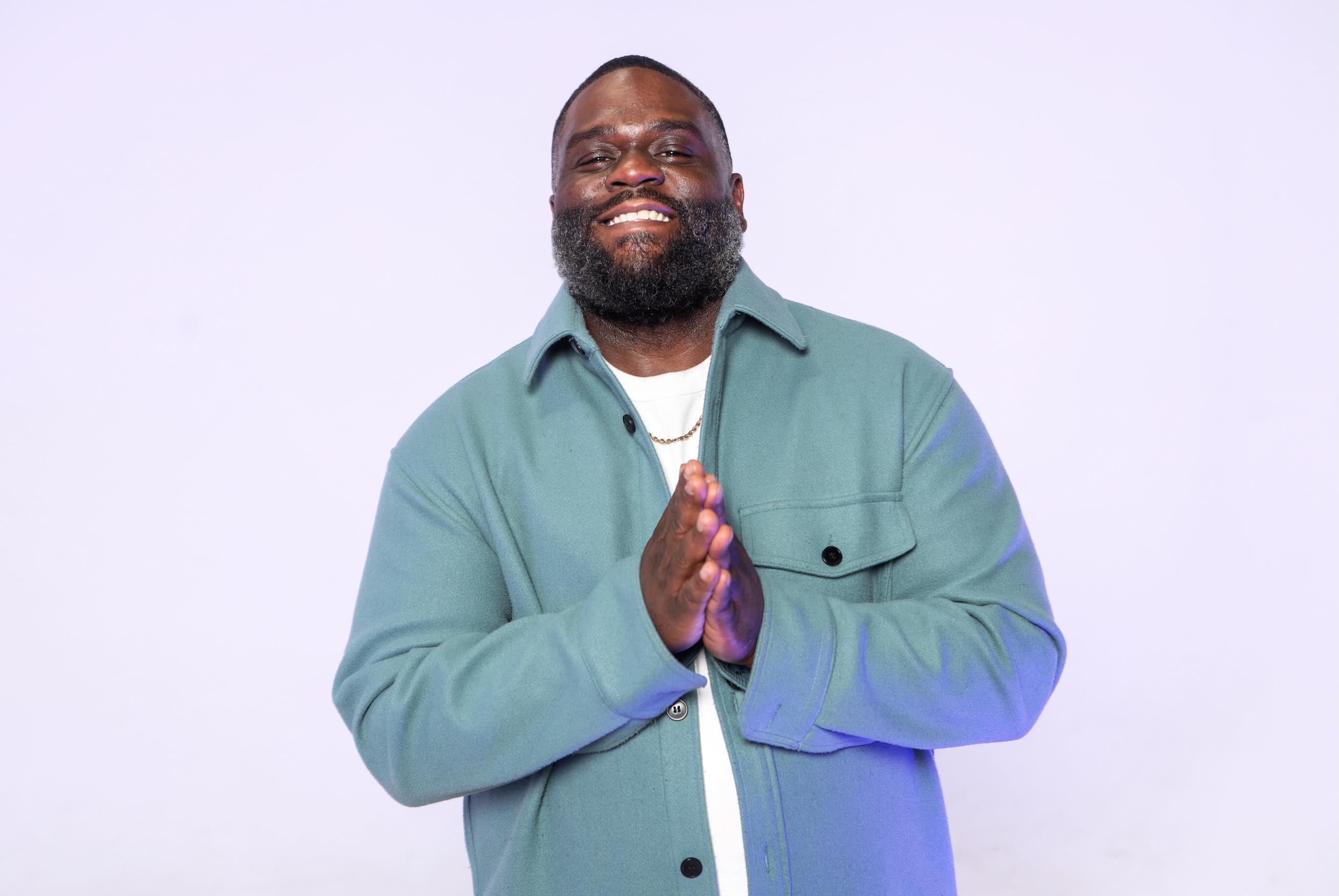 Celebrity Barber, @themarcusharvey, crafts looks for icons like 