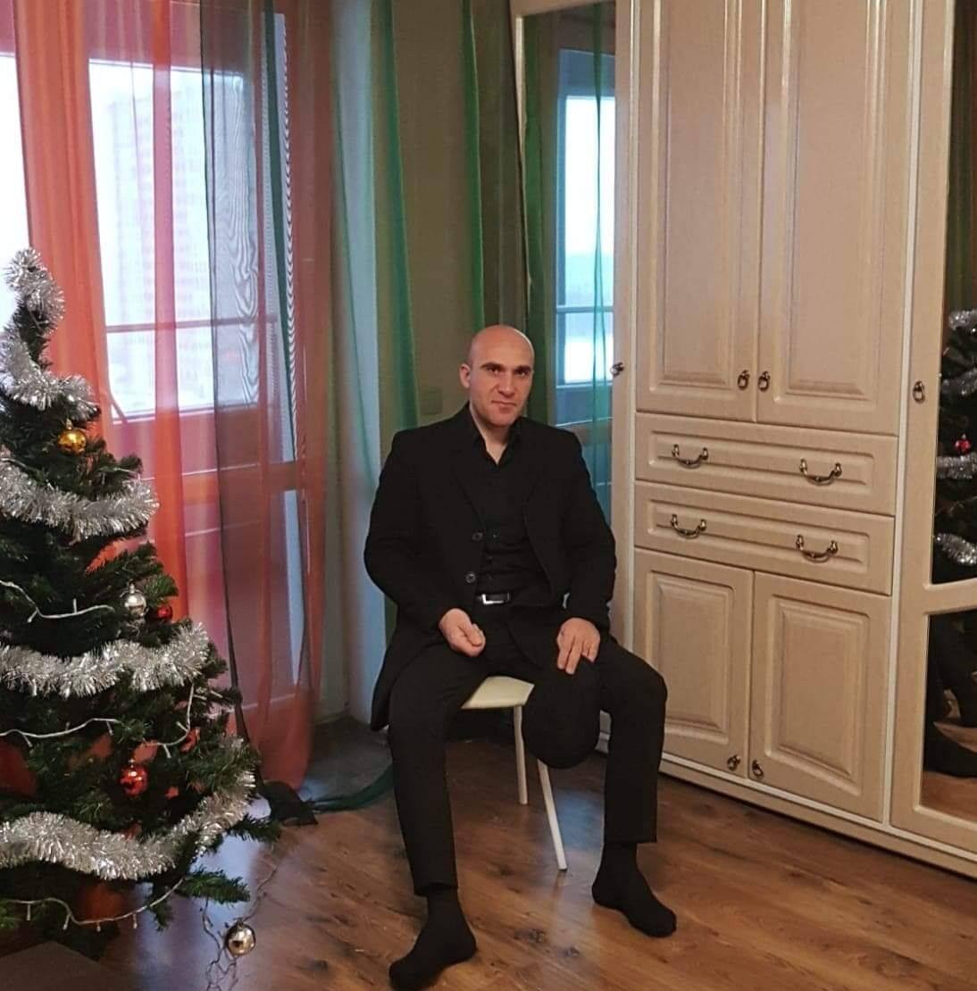 Vahe Sargsyan (@vahe.sargsyan.1610092) • Facebook, Connect with friends