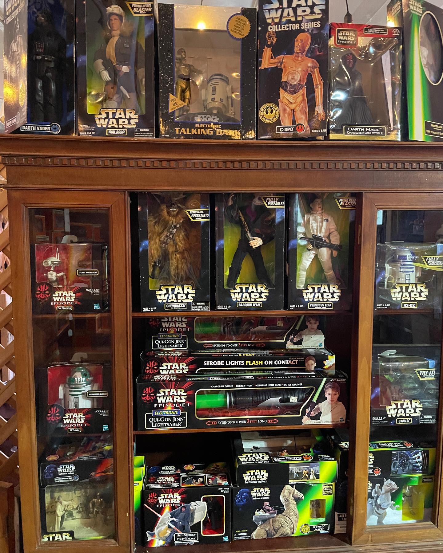 The most valuable #StarWars memorabilia.. in the galaxy. ✨ 🔗 HA