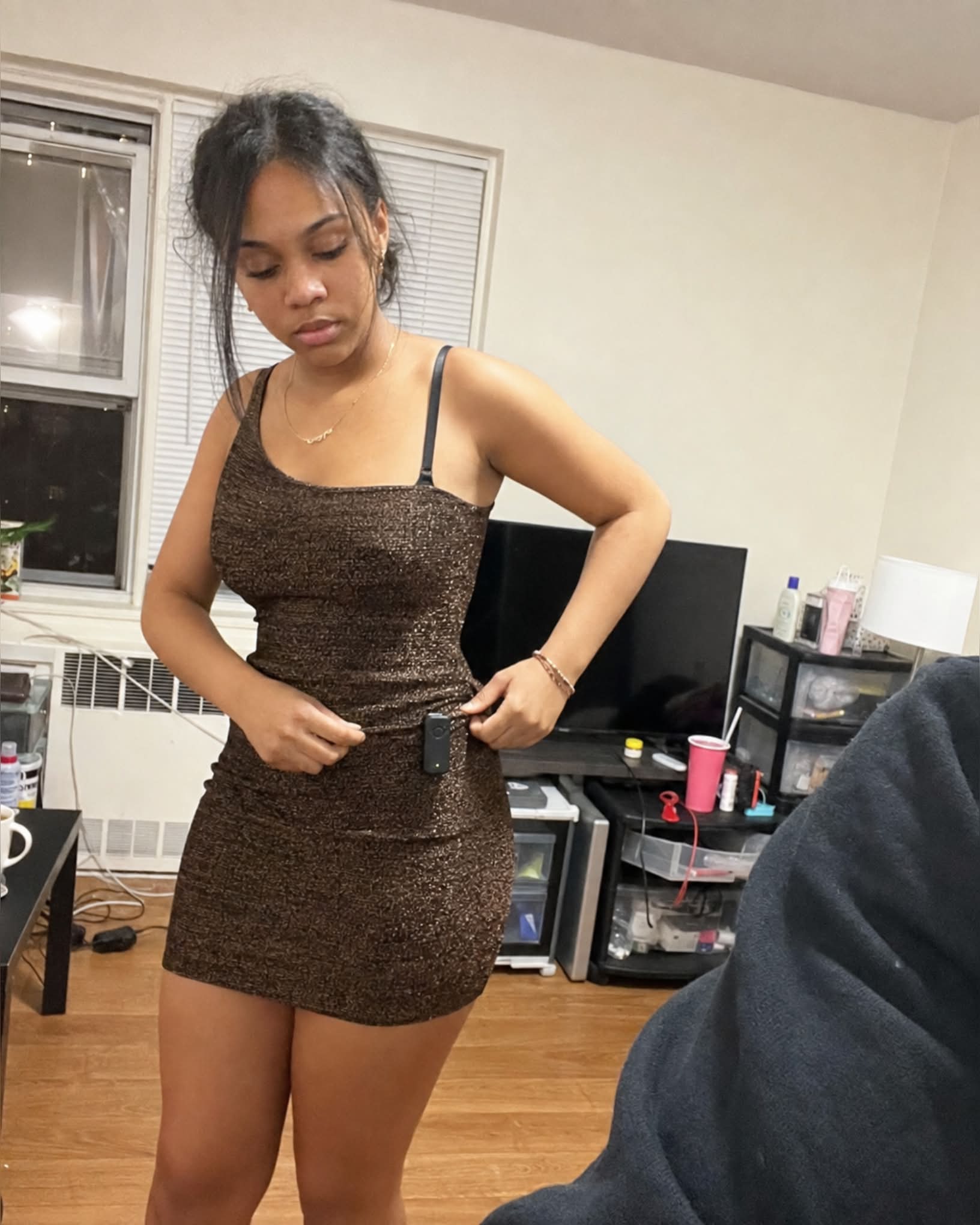 black dress girl fight in bathroom My is headed out with her homegirls tonight, and honestly, I'm not worried. As y'all can see, she's wearing a tracker, so I can monitor her every move. 👀📍🤷🏾‍♂️ I pay Winter ONEderland First Birthday VDay Color:Light Navy