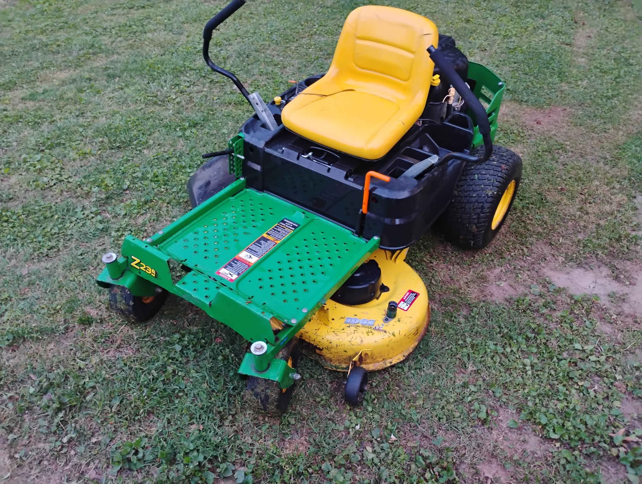 John Deere z235 zero turn mower 20 HP - Lawn Mowers - Short Pump ...