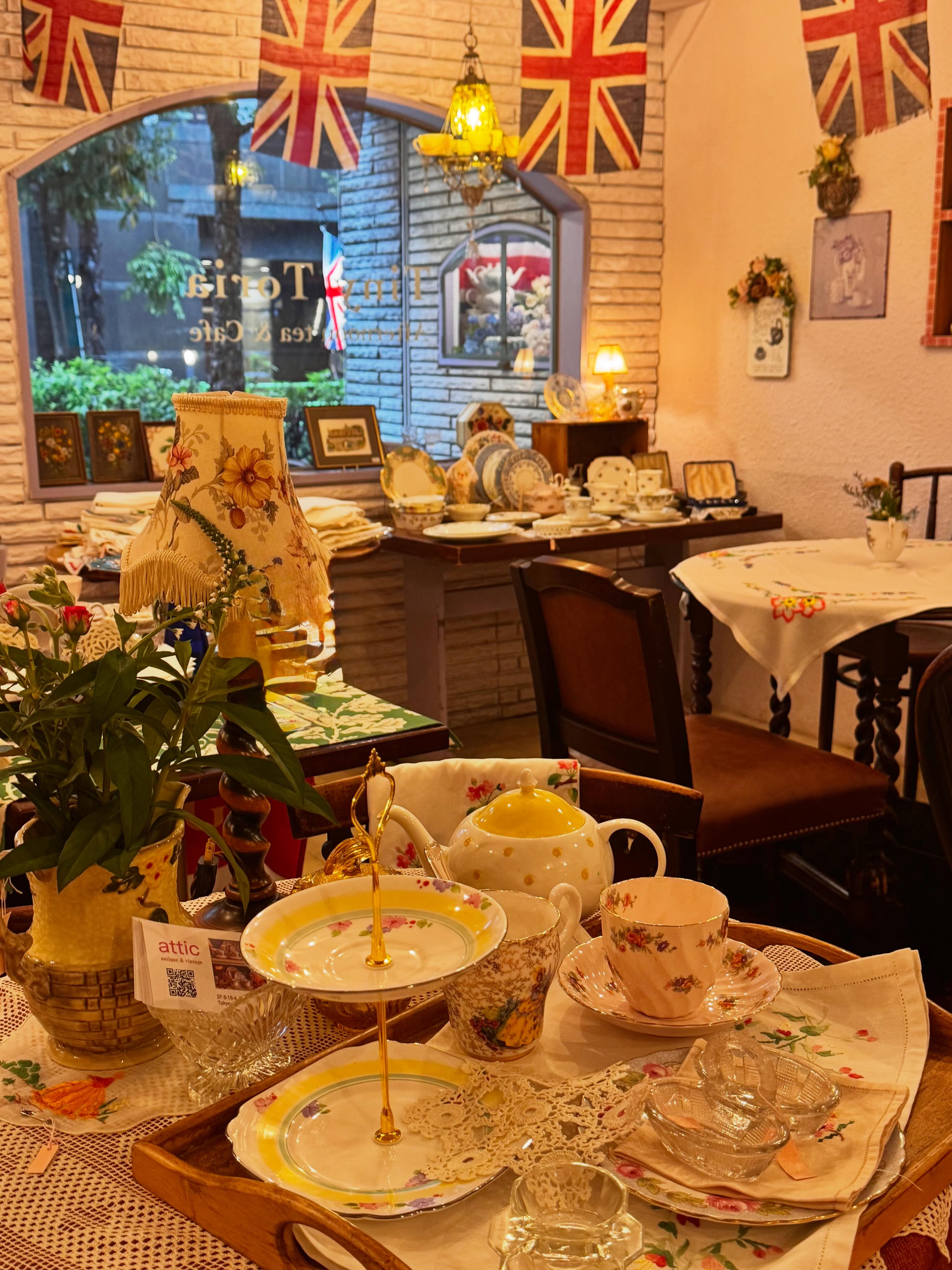 tiny toria tearoom