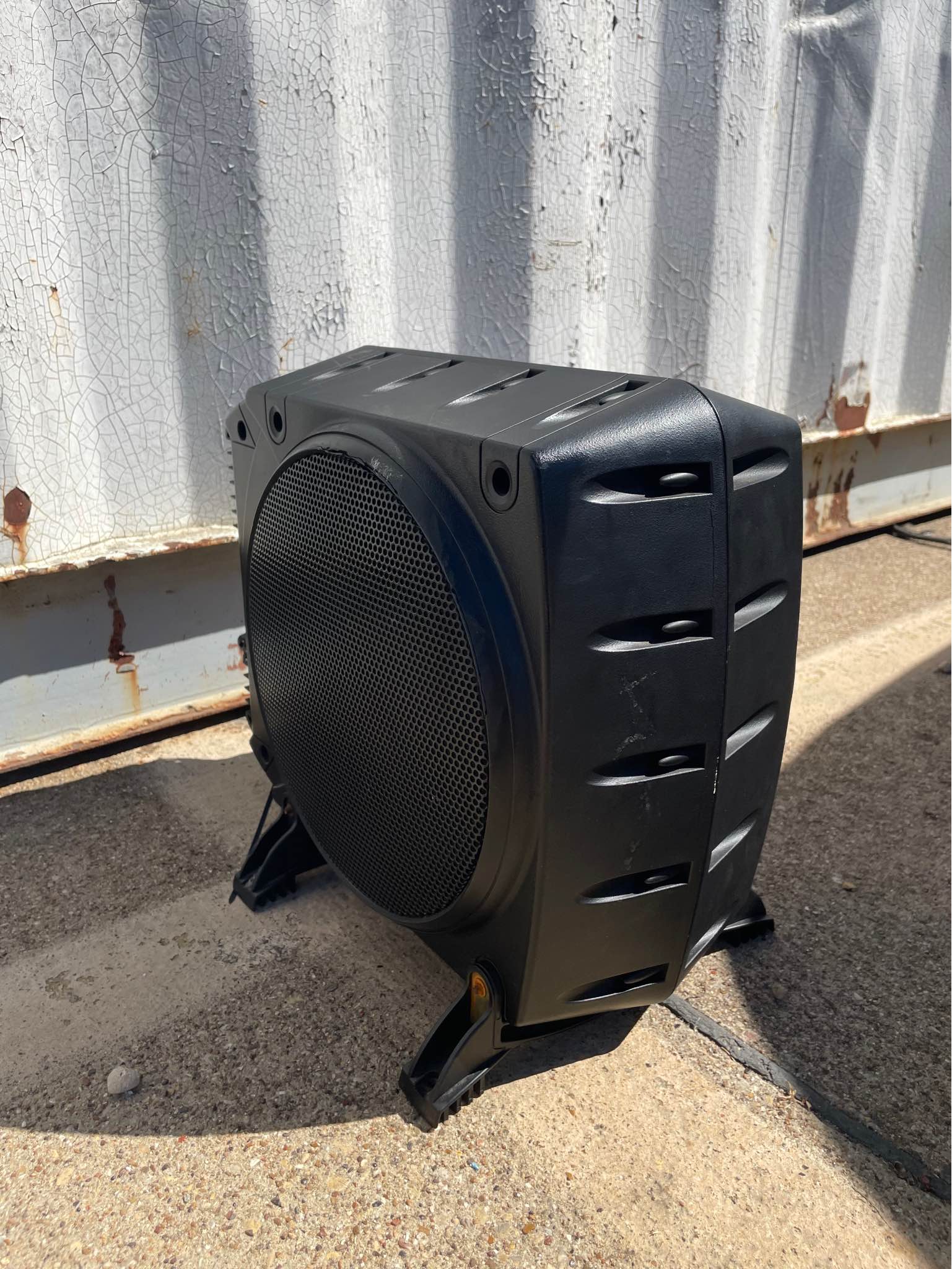 Infinity BassLink Powered Subwoofer – Compact & Loud - Speakers ...