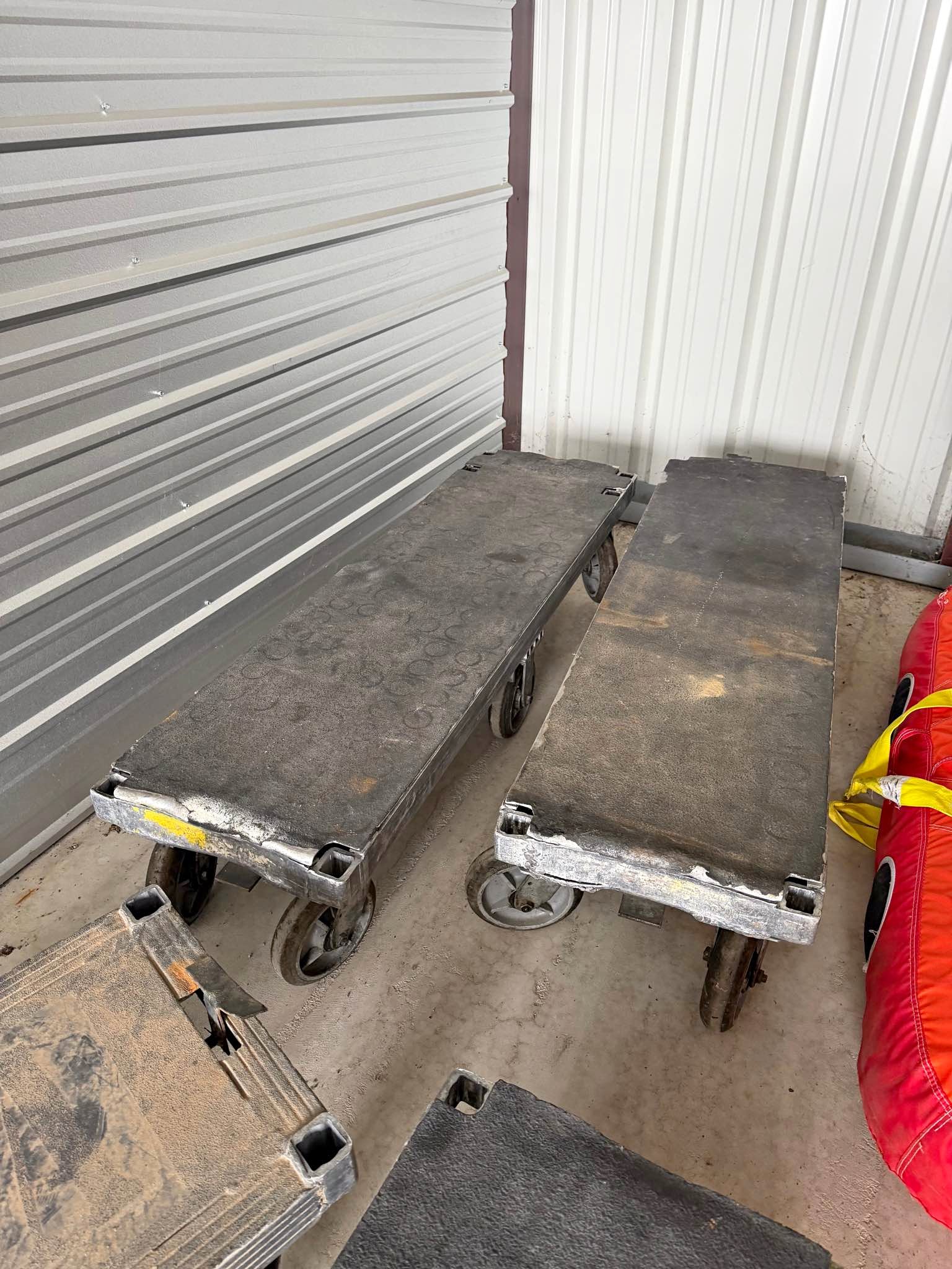 6 wheeler heavy duty with side rails Rolling carts for drinks and other ...