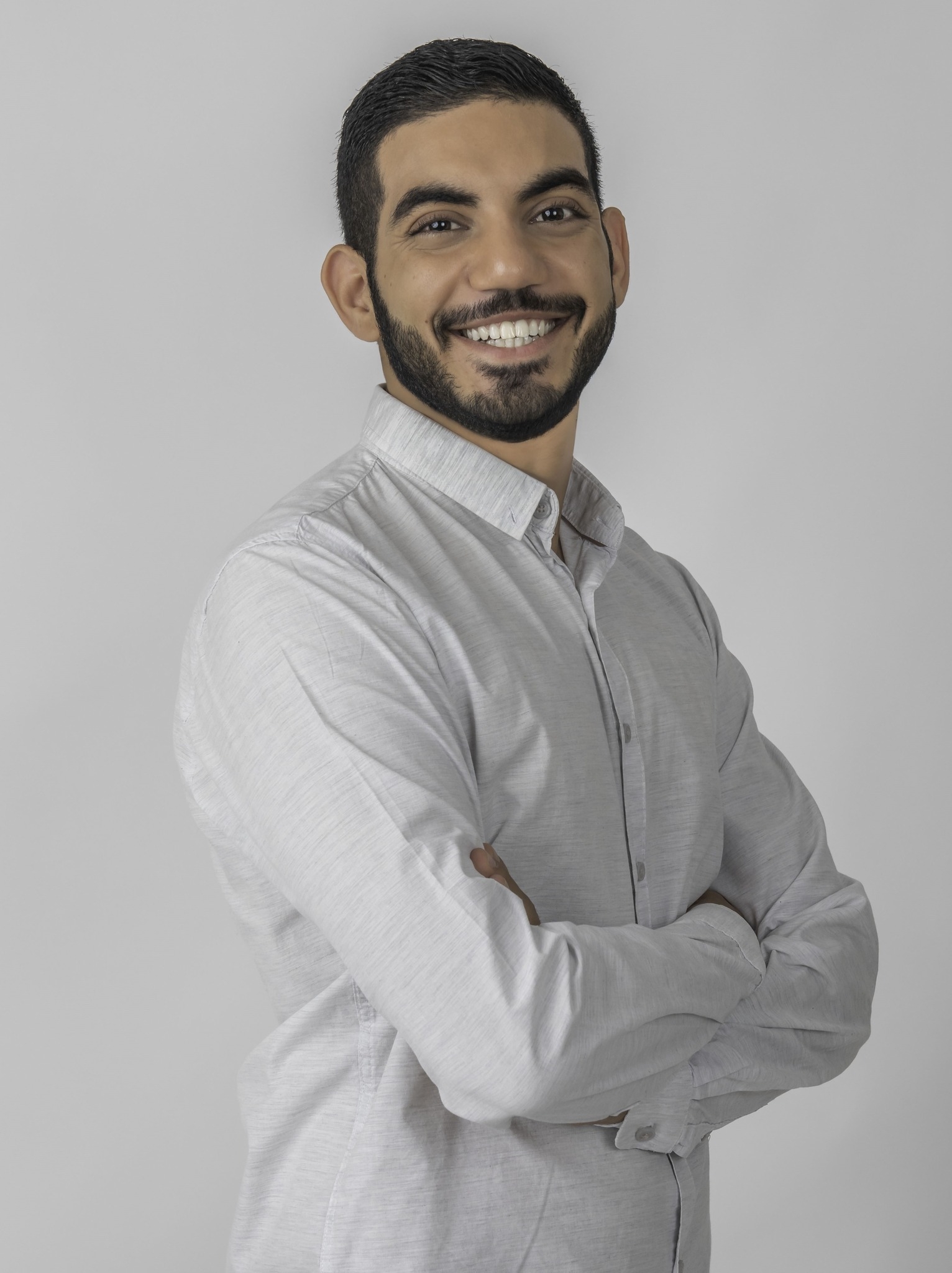Yaniv Less