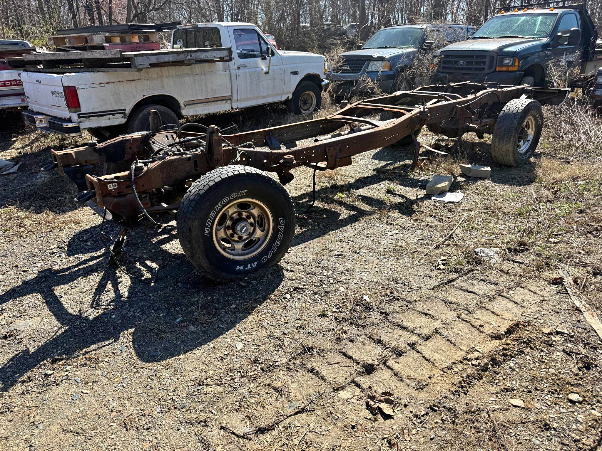 1999-2004 ford F350 Superduty rolling chassis frame axles springs - Car ...