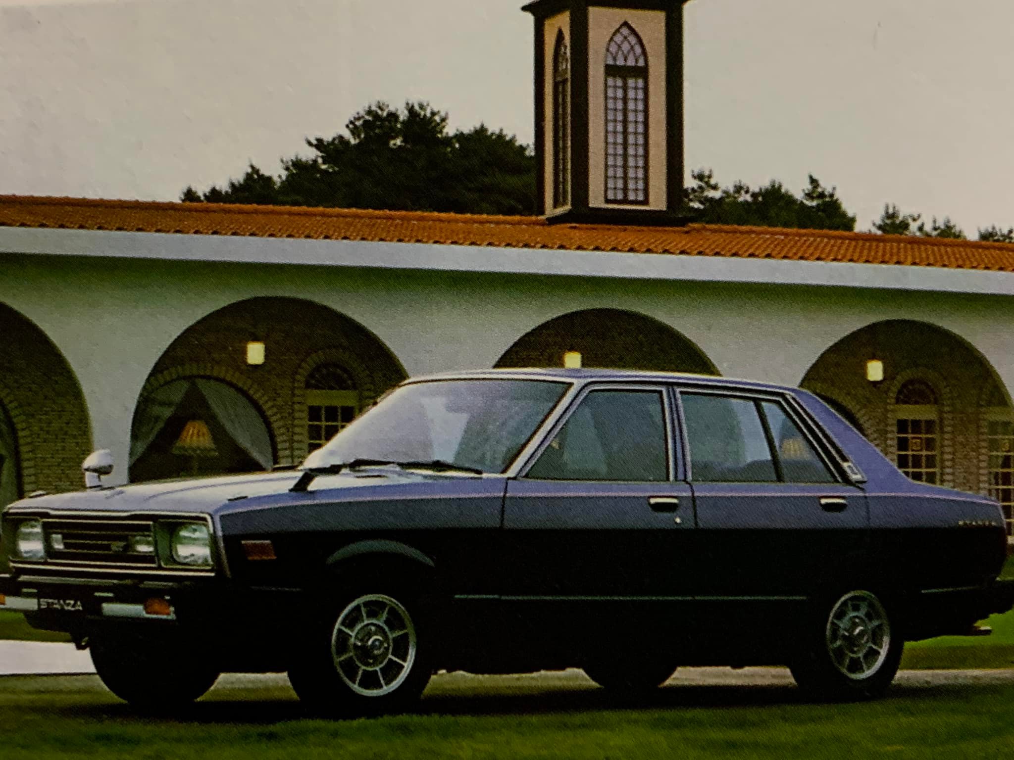 昭和52年（1977年）の発売 バイオレット、オースター、スタンザ 兄弟車