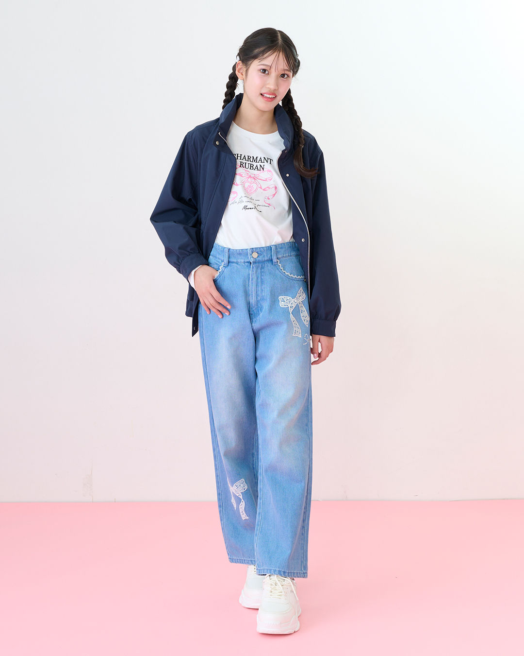 ⋱ New Arrival🎀 ⋰ ワイドシルエットで美脚効果のあるデニムパンツ