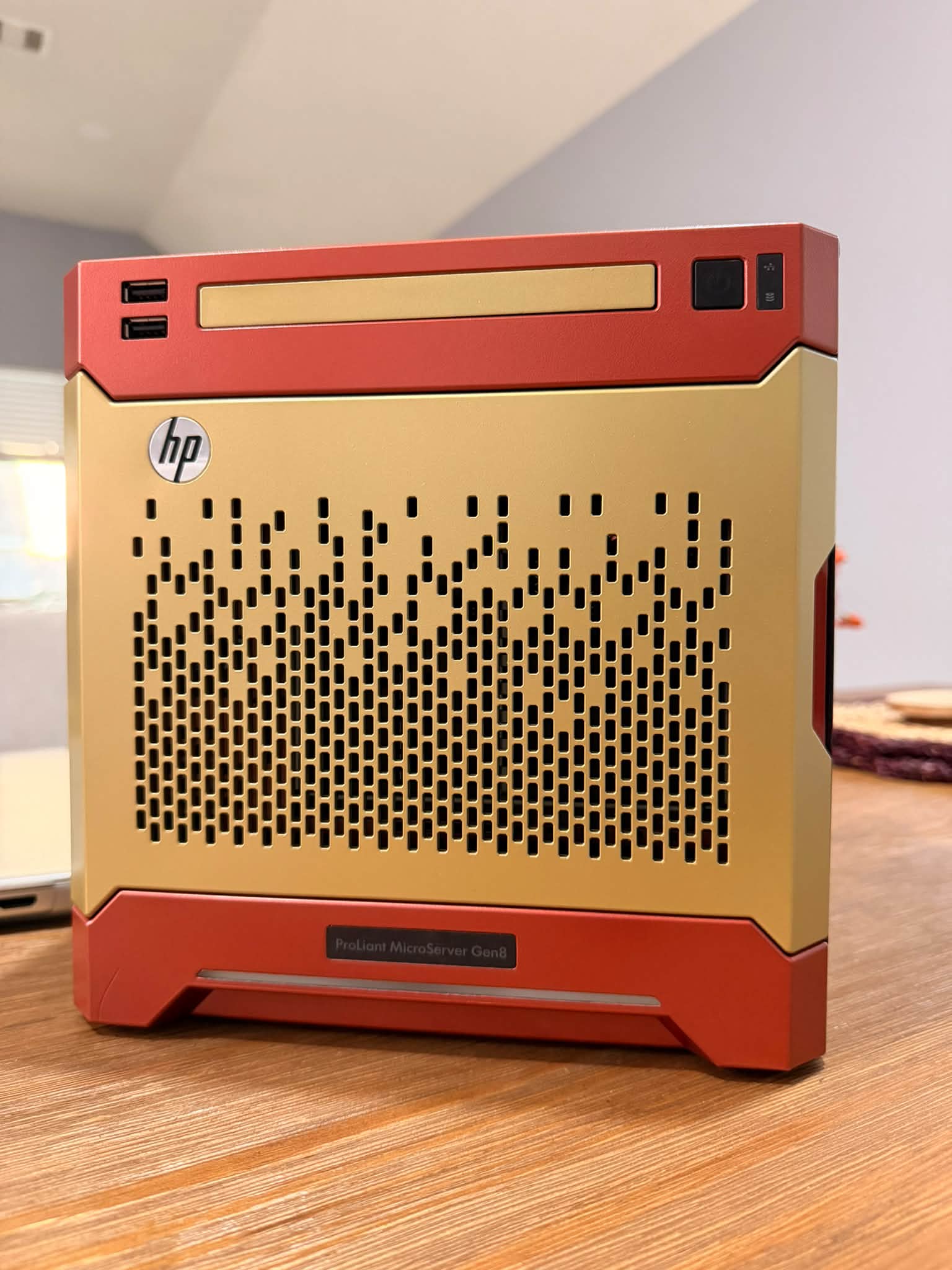 What are HP Gen 8 Microservers used for?