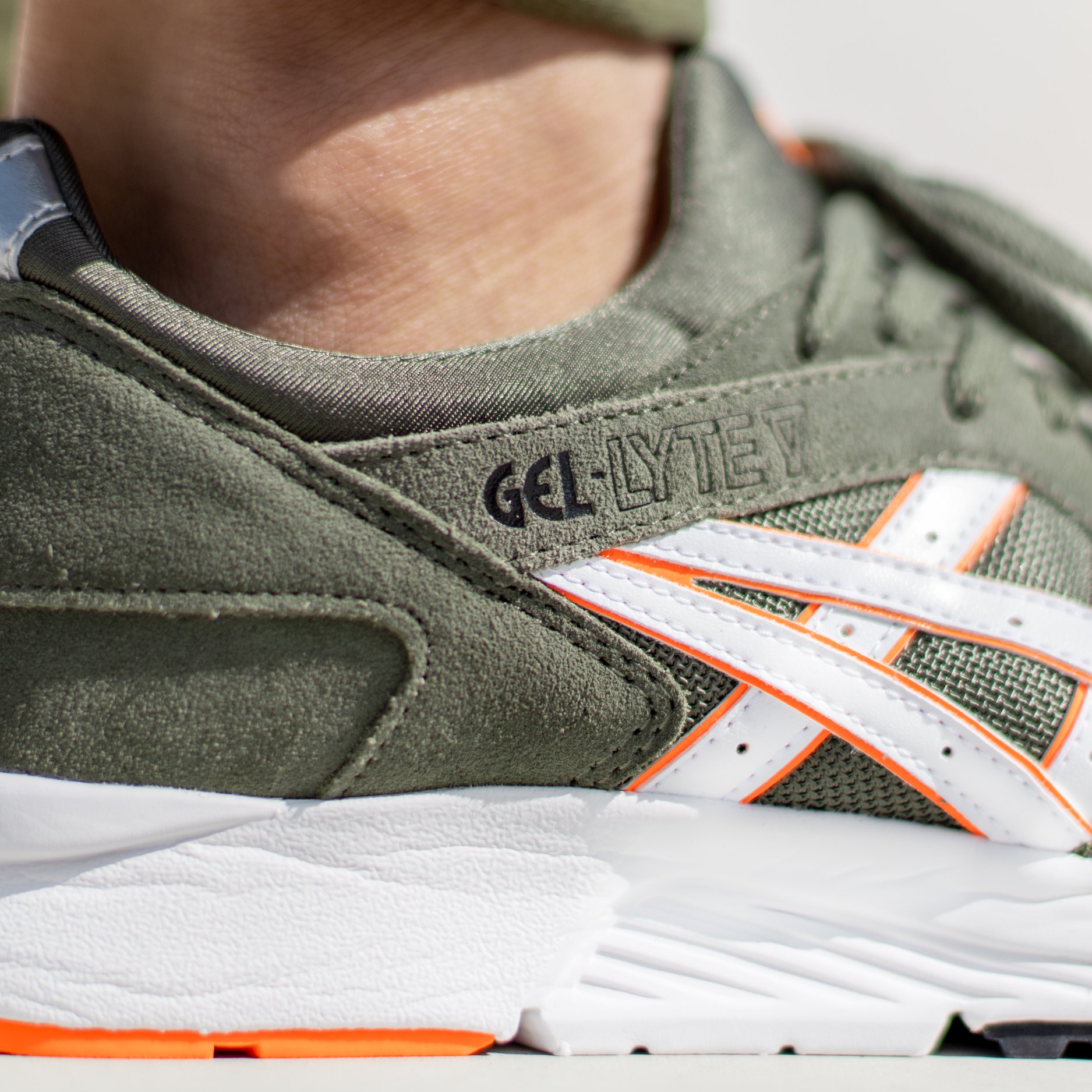 ASICS GEL-LYTE V Mantle Green/White. Available online at Sneaker