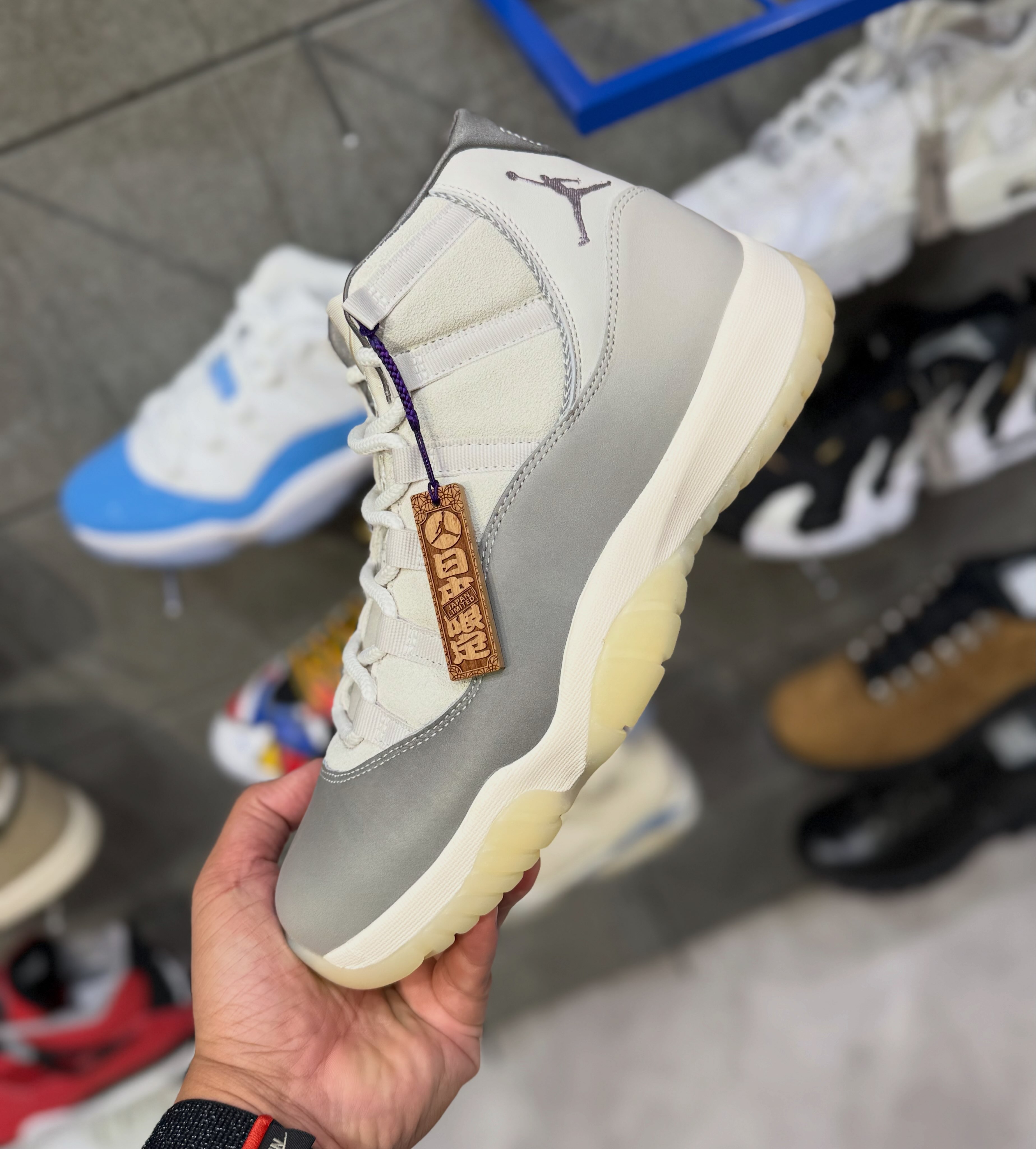 The Jordan 11 'Tokyo' japan exclusive is nice. 🔥 atmos Japan