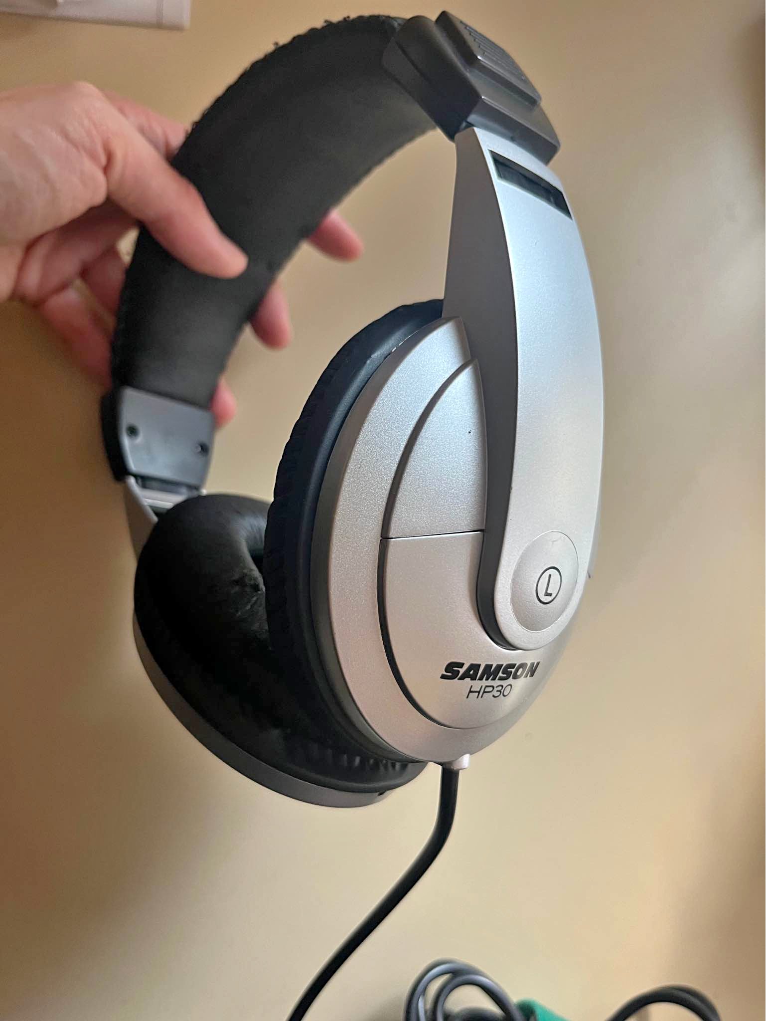 LAST CALL: Samson HP30 Headphones - Headphones - Gainesville, Florida ...