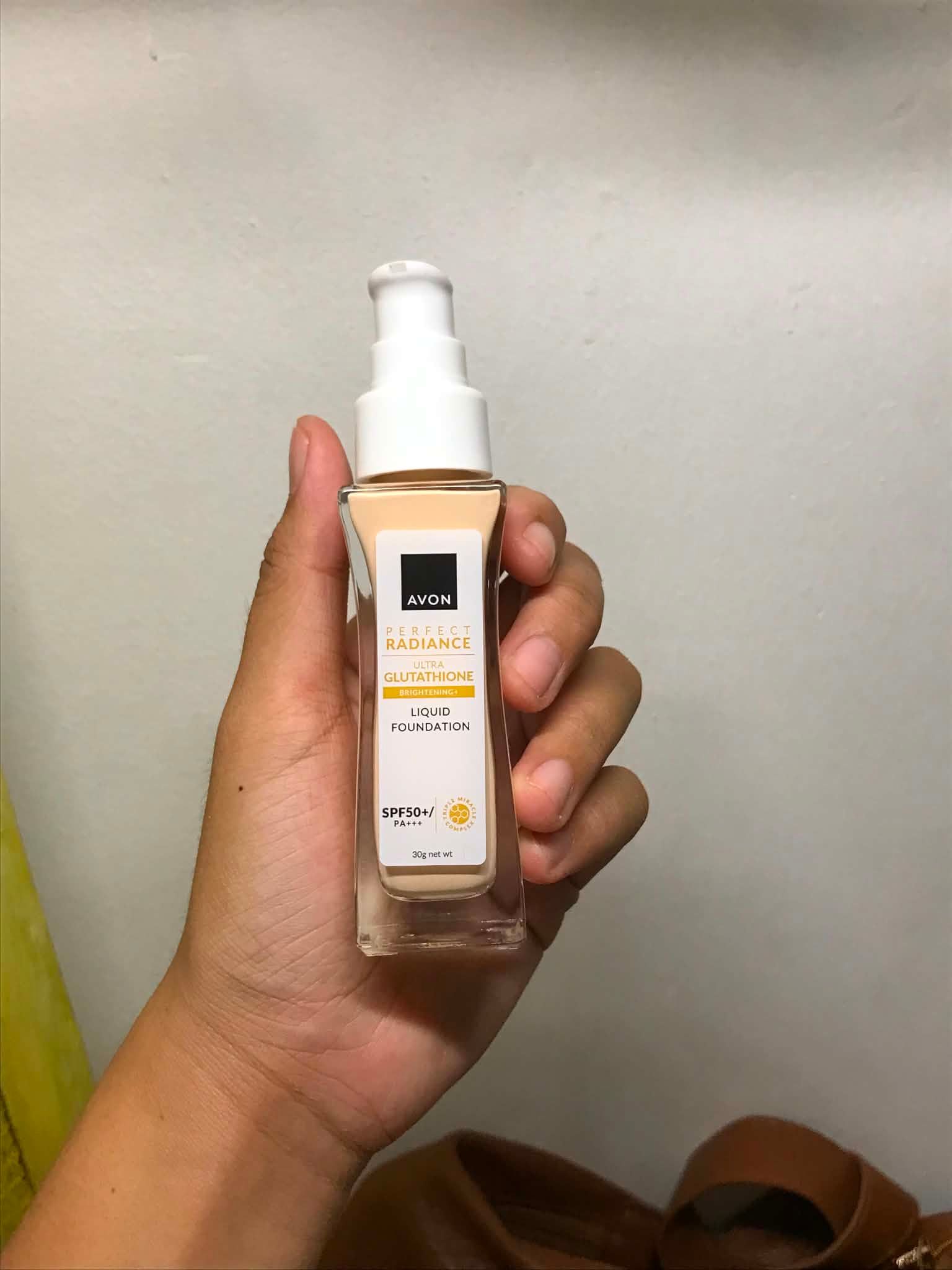For Sale: Random Items nga natambak ra AVON RADIANCE GLUTATHIONE SLUTAIT OHEDANCI LIQUID FOUNDATION SPF50+ アン+・+ 20gtW no