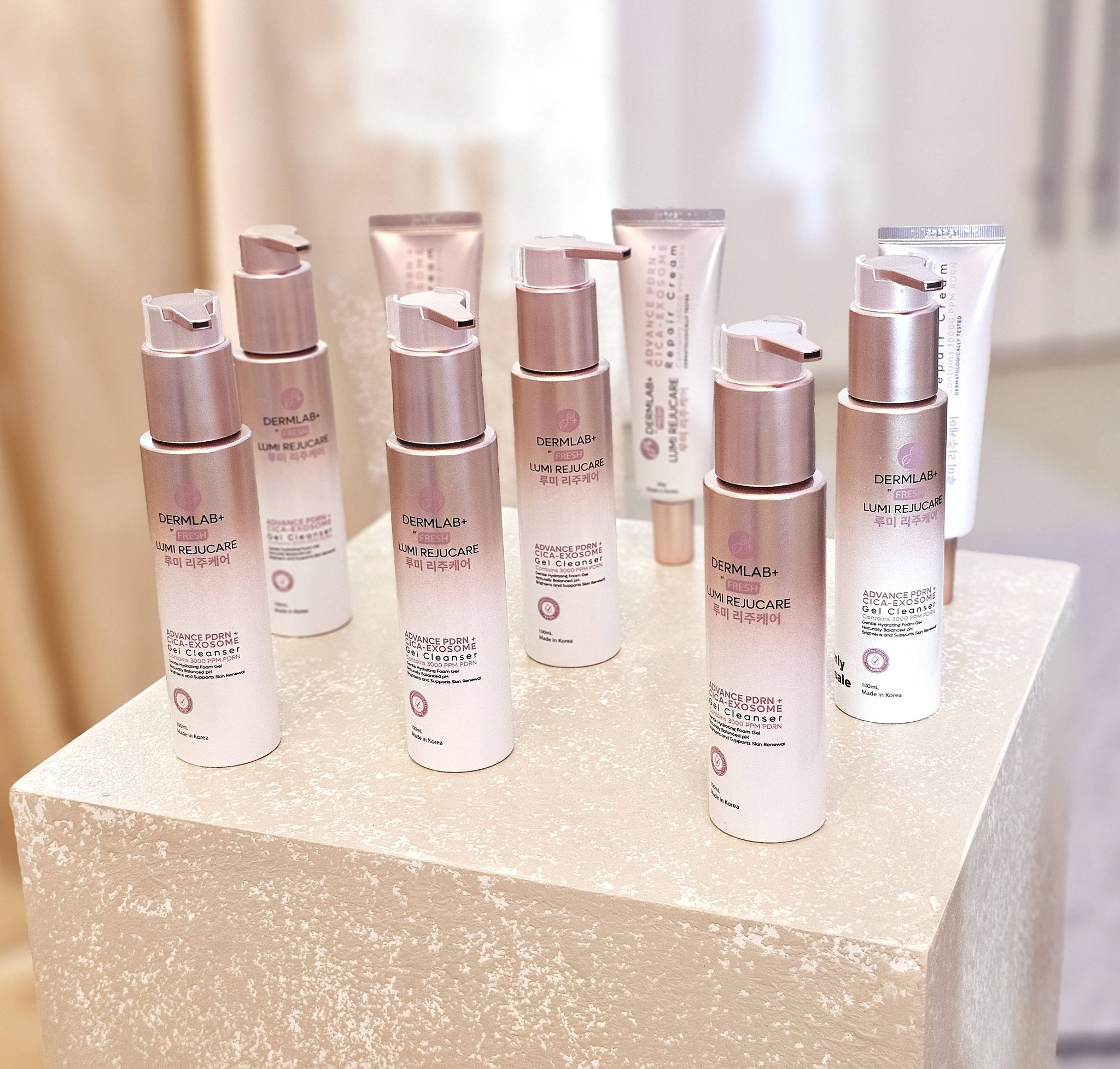 Fyang chooses Lumi for that healthy, lasting glow! With powerful skin-brightening ingredients, Lumi helps ighten blemishes, smoothen your skin, and bring out your natural glow. Take Lumi daily and let your beauty