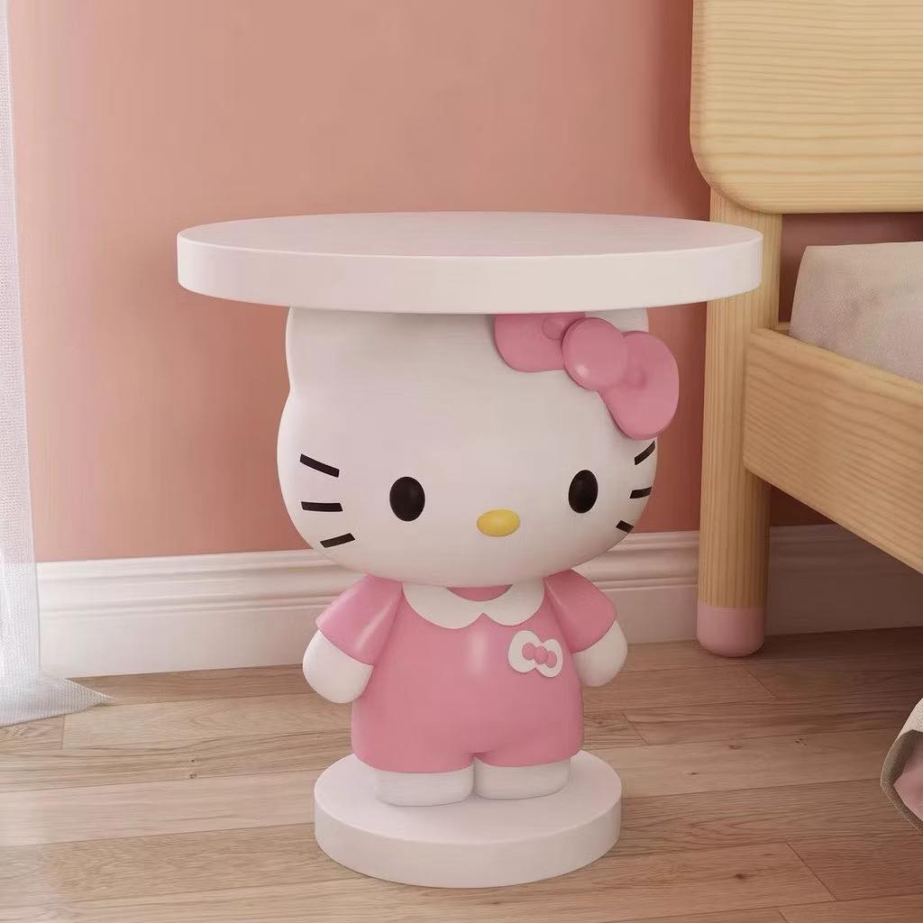 🦄 Hello Kitty Side table 🦄 Preorder - ETA 3-4 weeks only 🦄 50