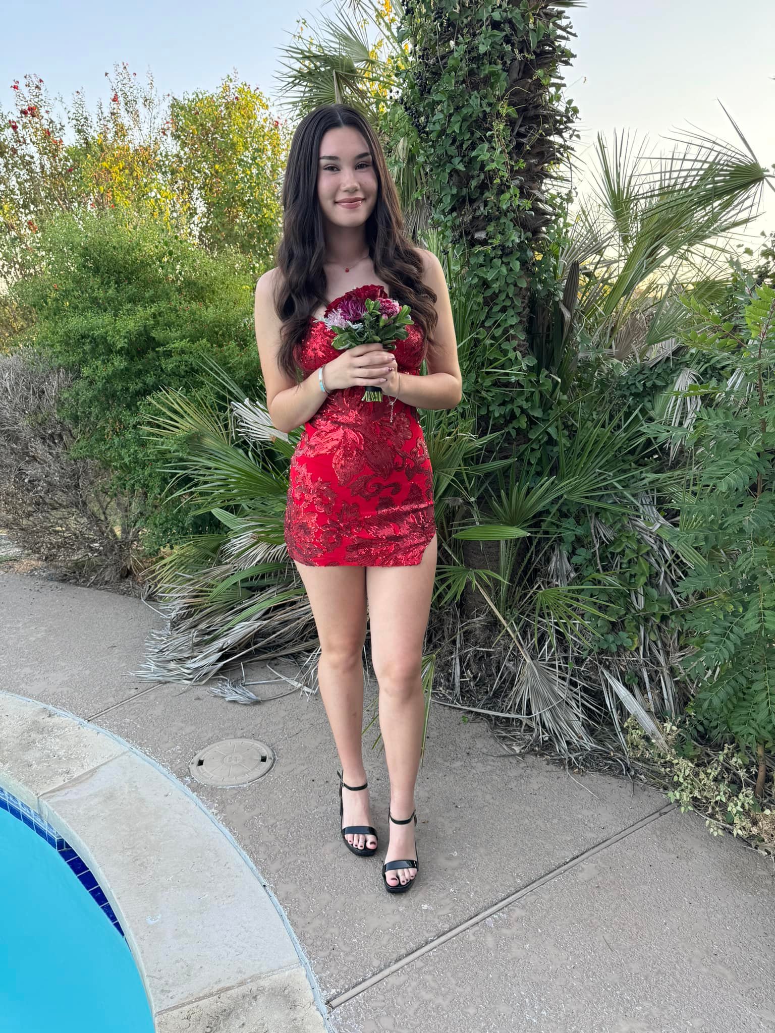 homecoming outfits that aren't dresses What are cute non-dress outfit ideas for senior homecoming? androgynous non binary prom outfits