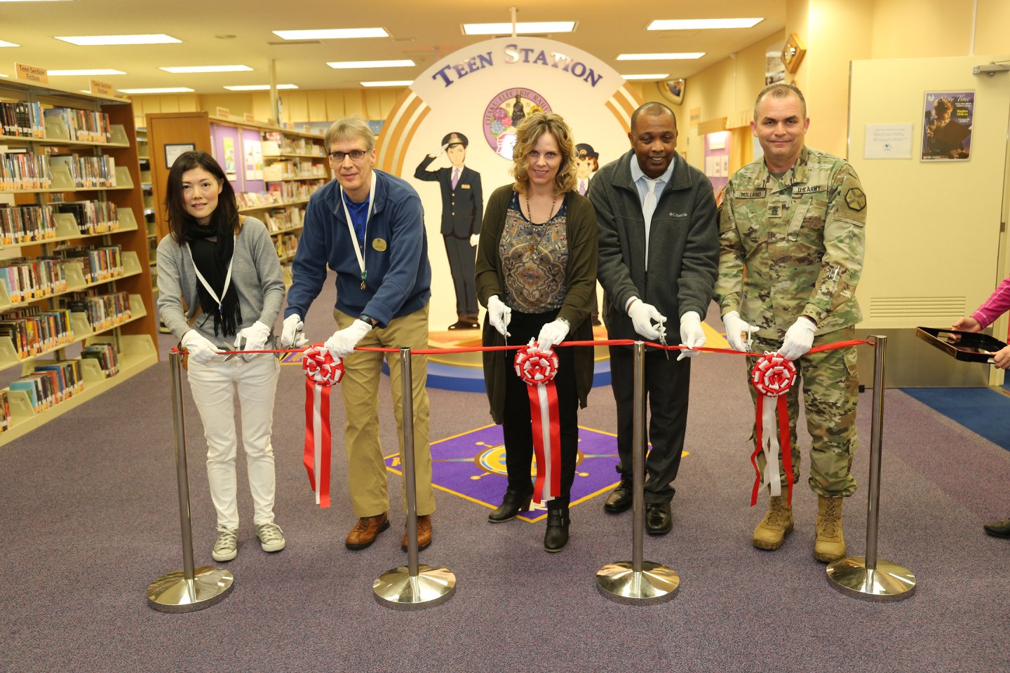 United States Army Garrison Japan - Camp Zama Library opens new teen ...